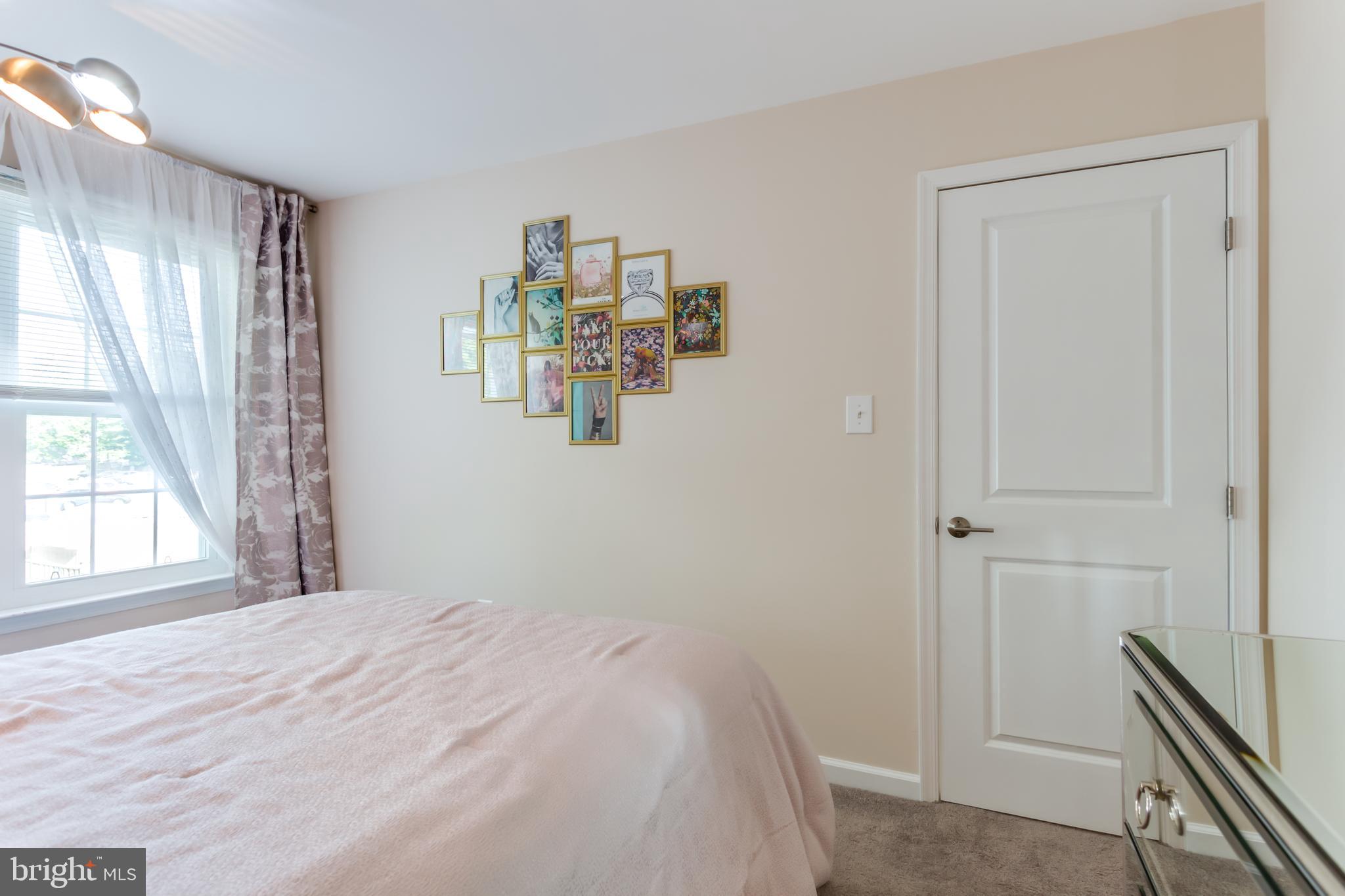 LANCASTER - Residential