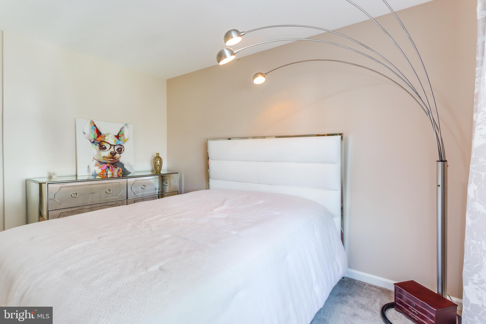 LANCASTER - Residential