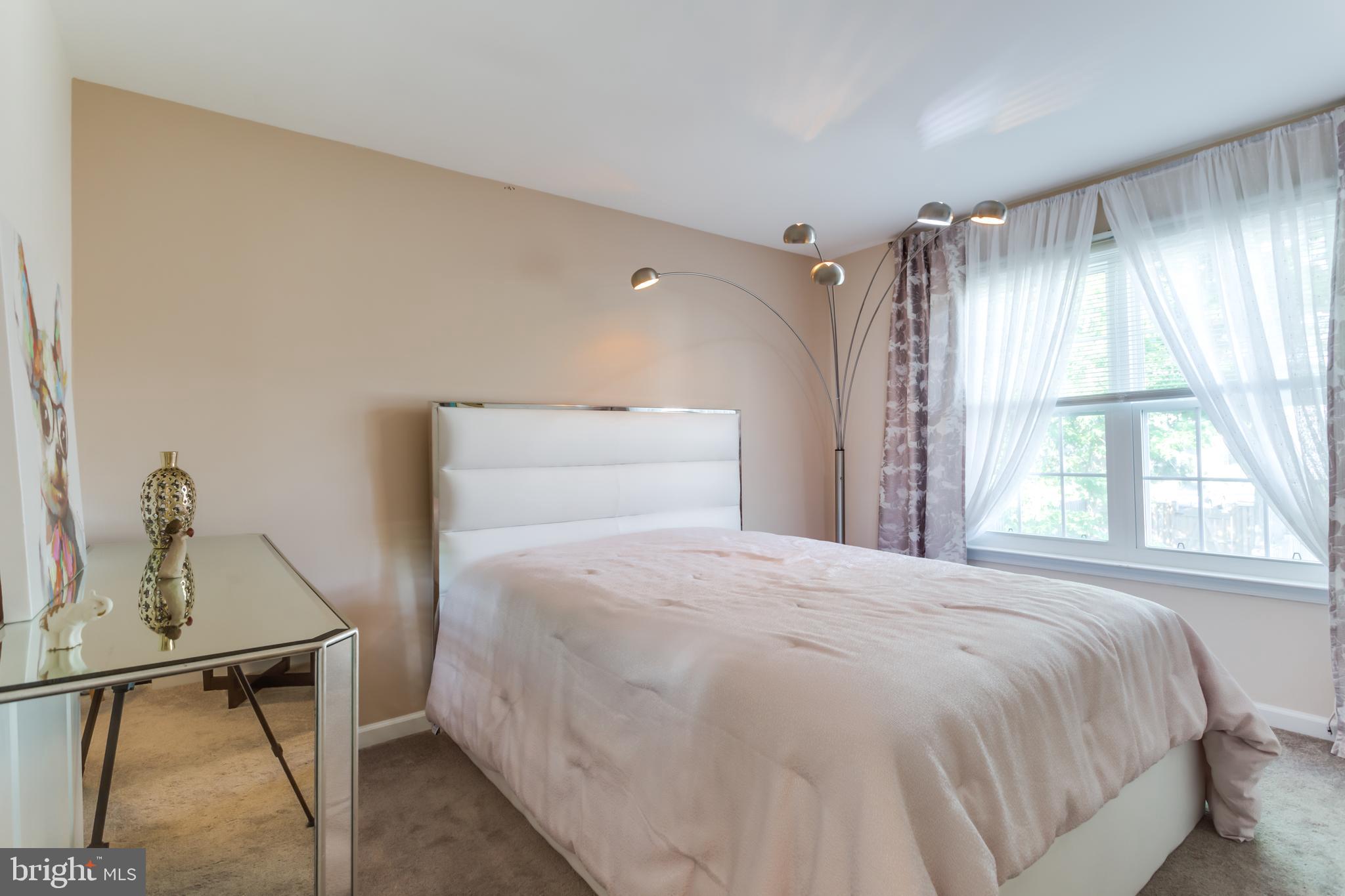 LANCASTER - Residential