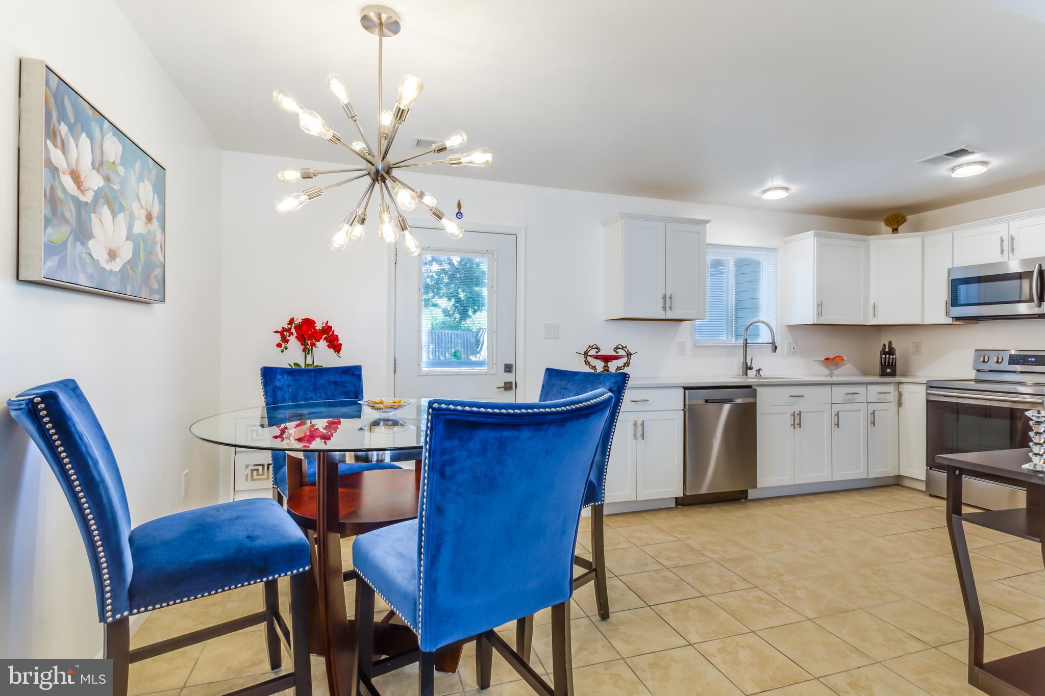 LANCASTER - Residential