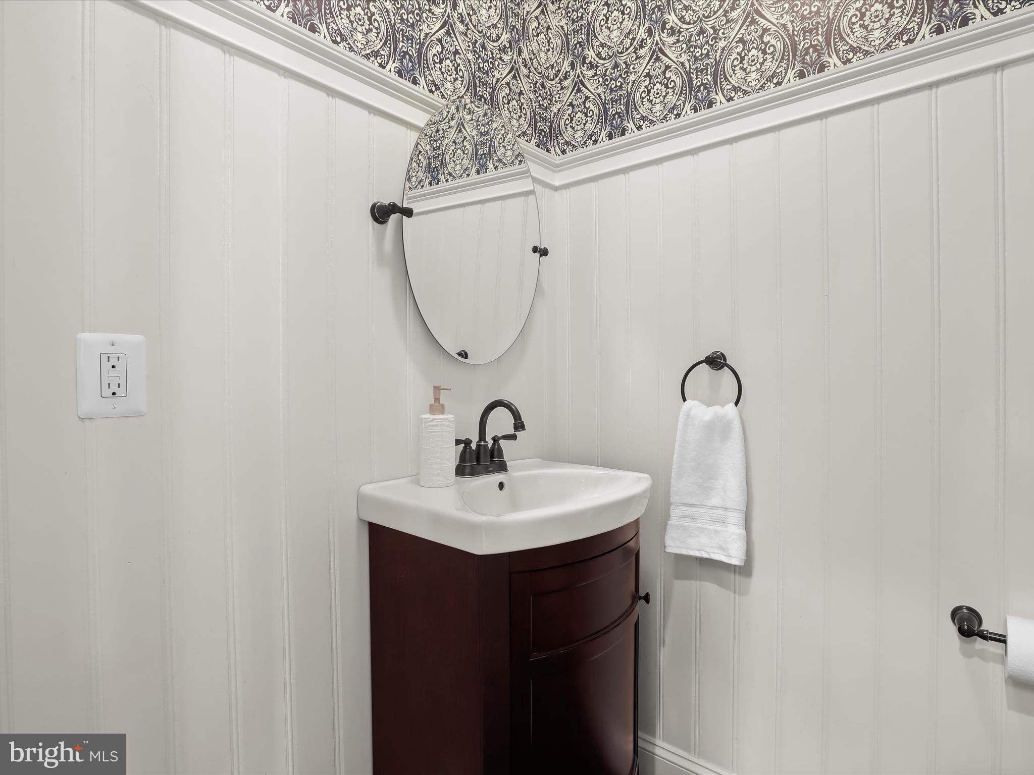 MAPLE LAWN - Residential