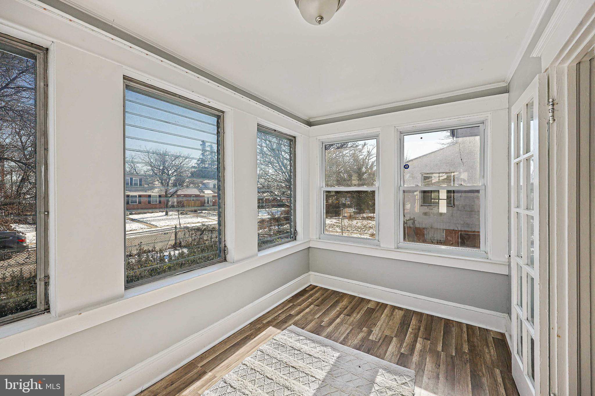 KENILWORTH PARK - Residential