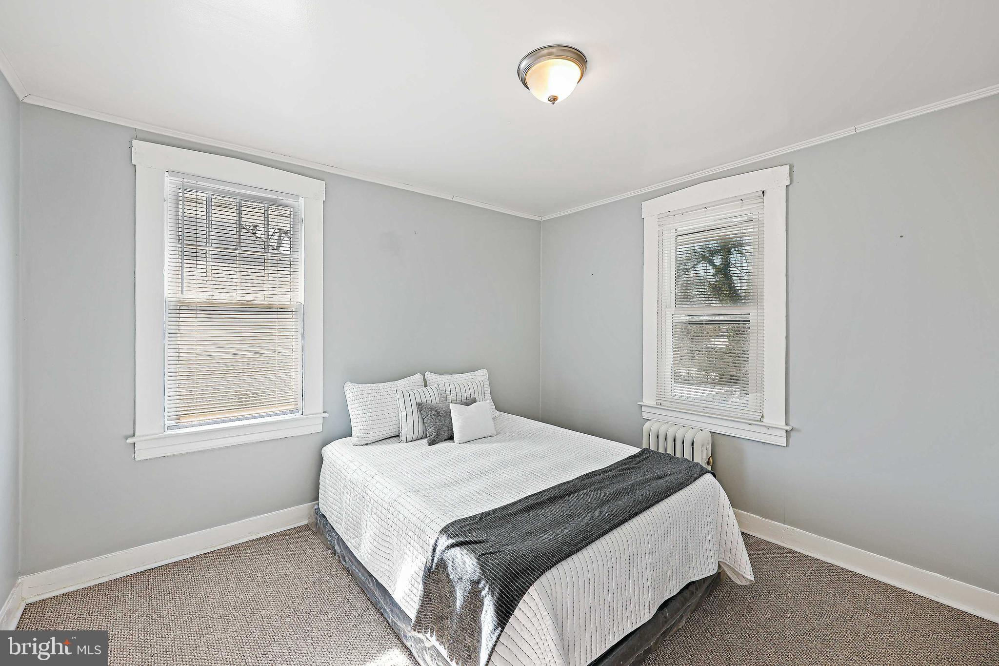 KENILWORTH PARK - Residential