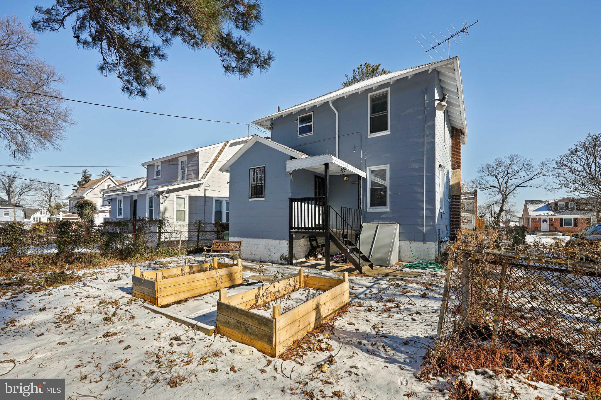 KENILWORTH PARK - Residential