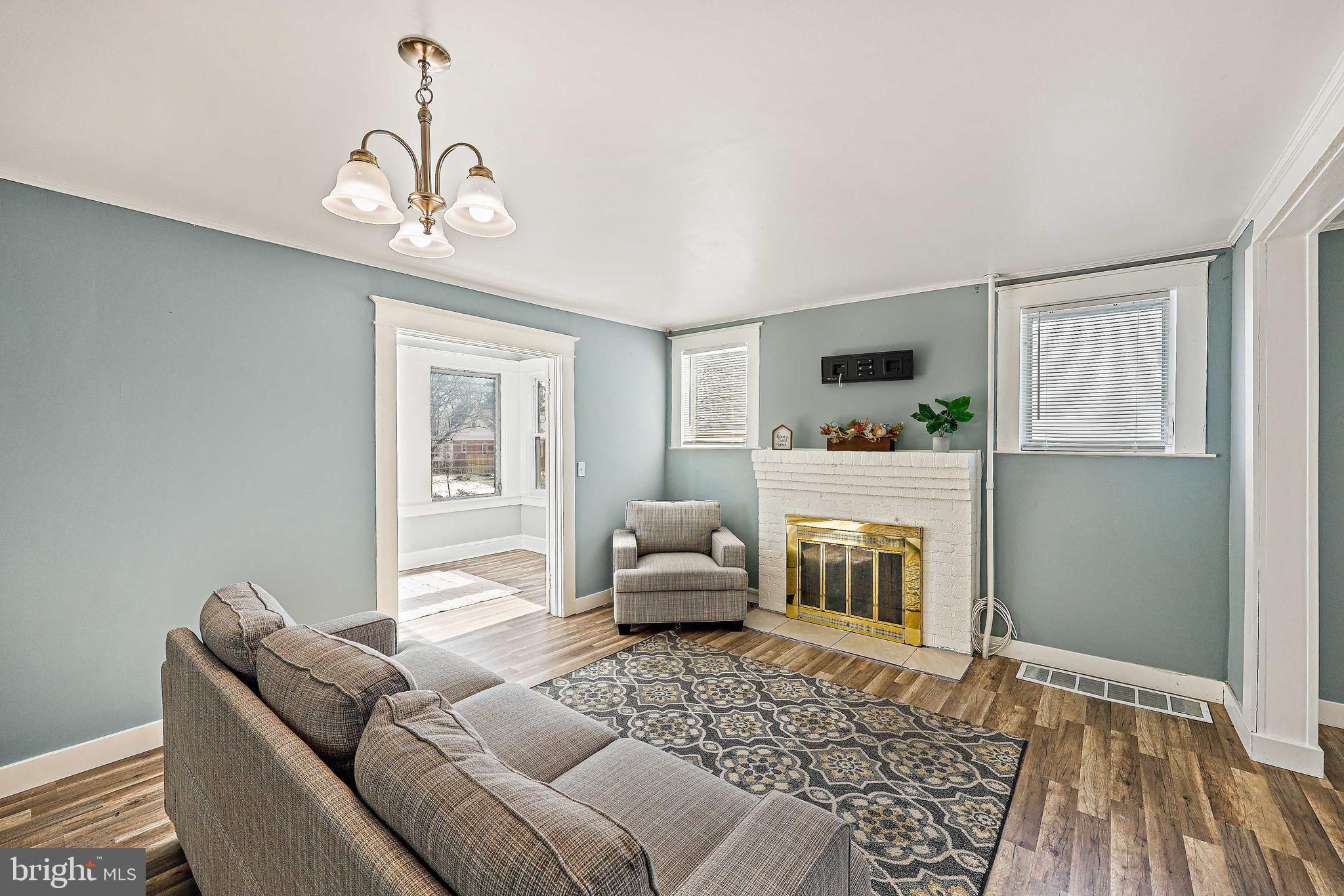 KENILWORTH PARK - Residential