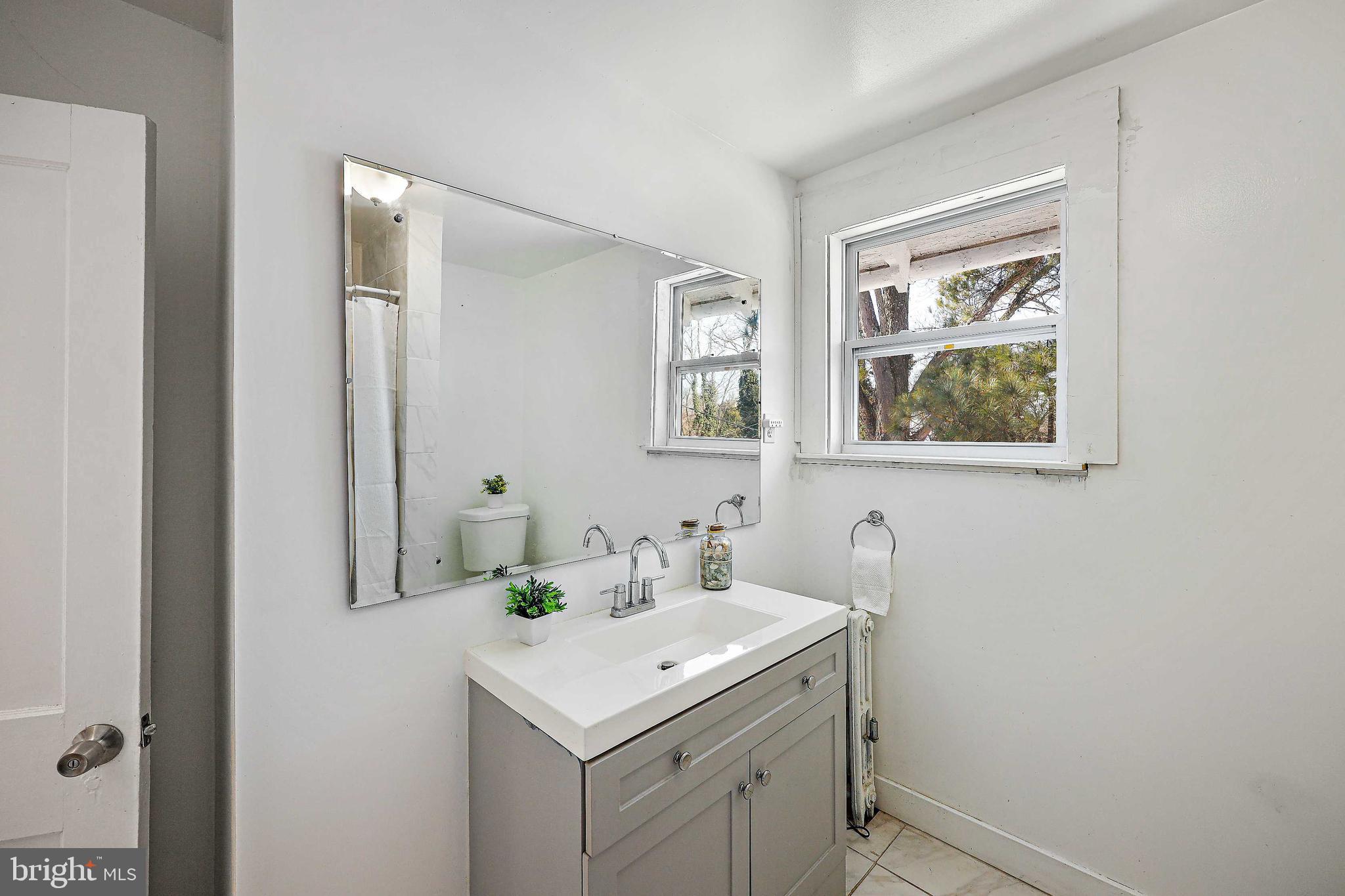 KENILWORTH PARK - Residential