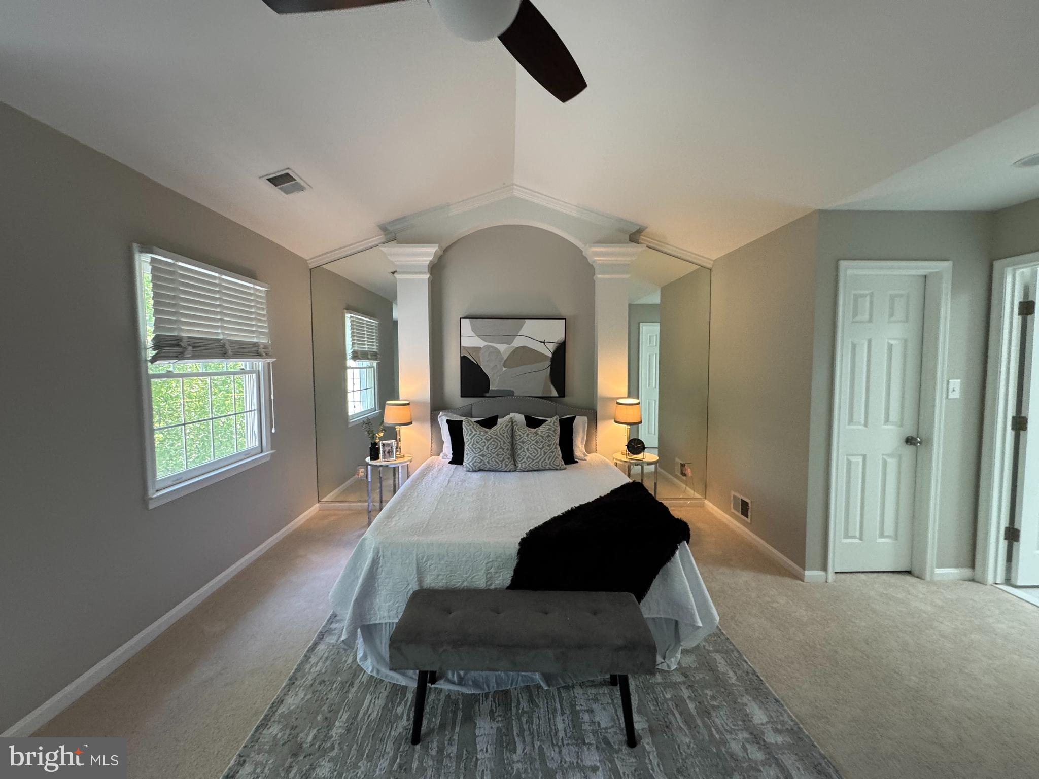 RESTON - Residential