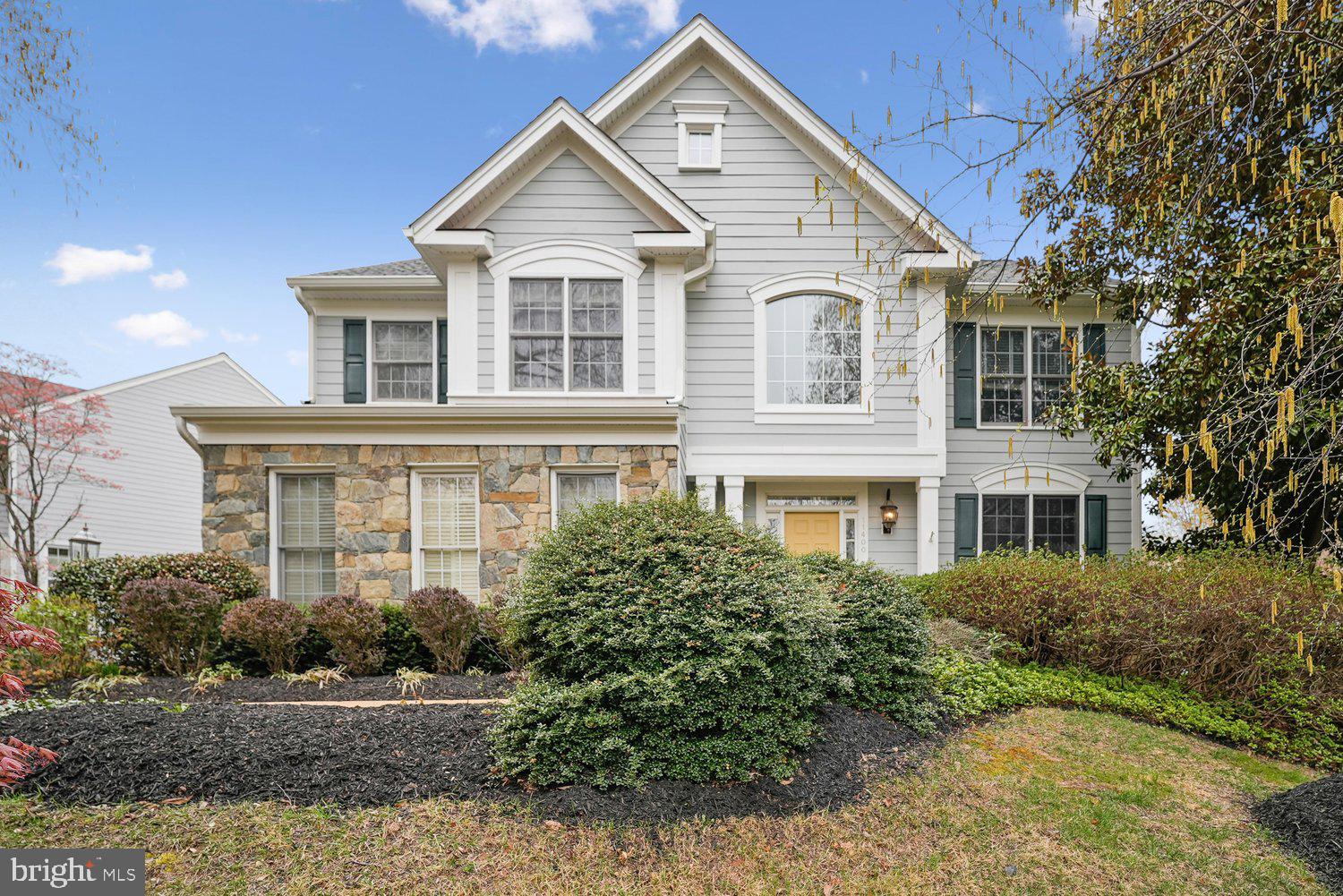 11400 NIGHT STAR WAY