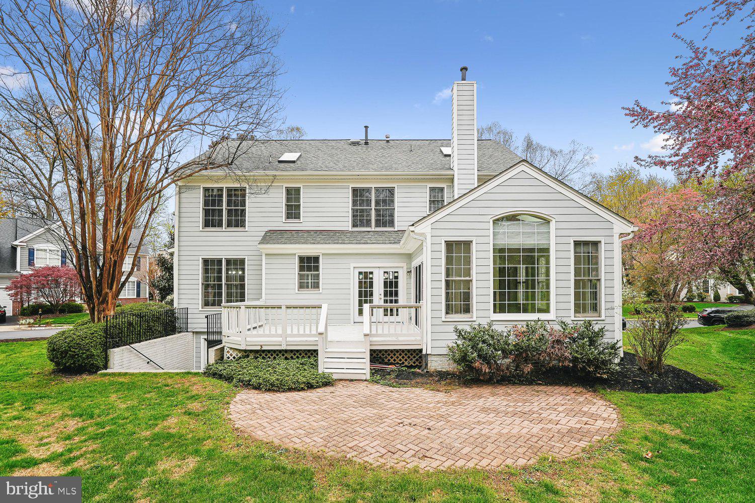 RESTON - Residential