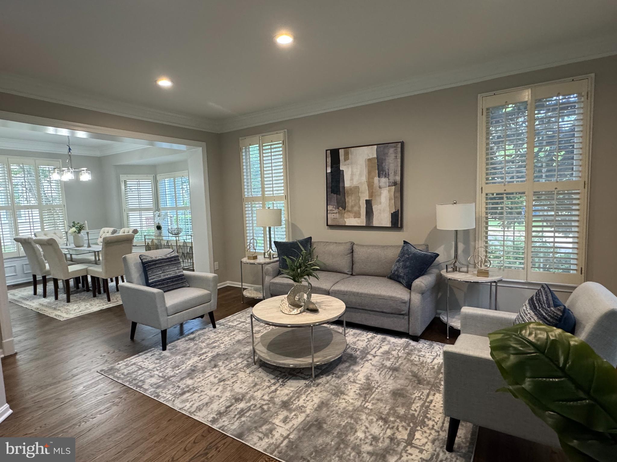 RESTON - Residential
