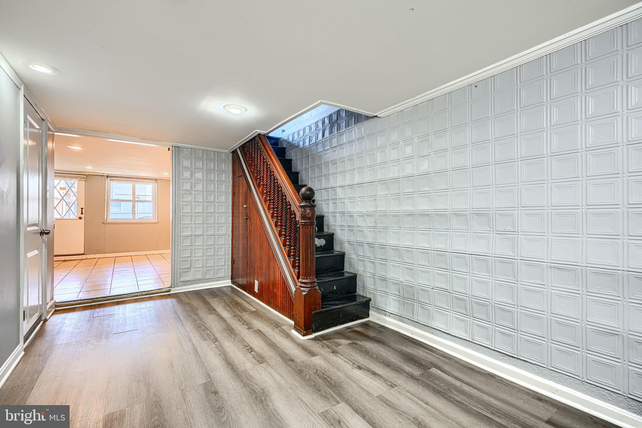 MCELDERRY PARK - Residential Lease