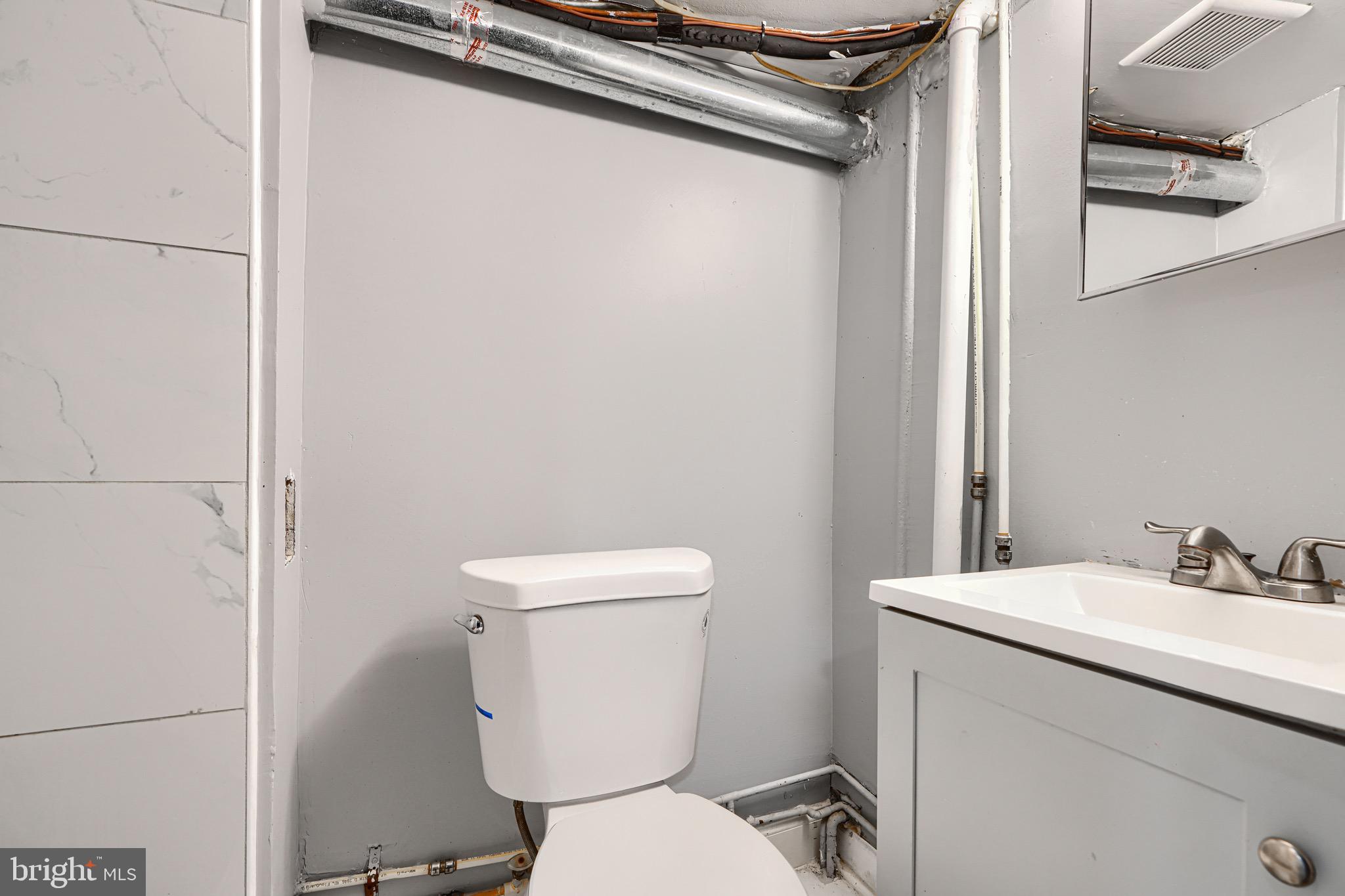 MCELDERRY PARK - Residential Lease