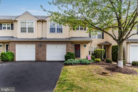 149 CARDINAL LANE HUMMELSTOWN PA 17036