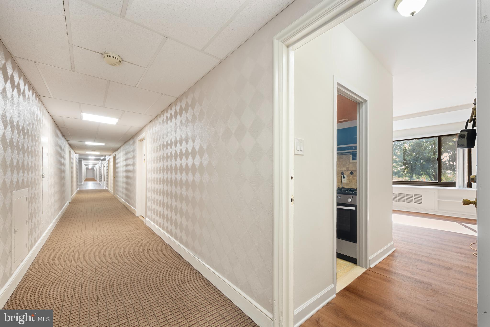 1021 ARLINGTON BOULEVARD 240