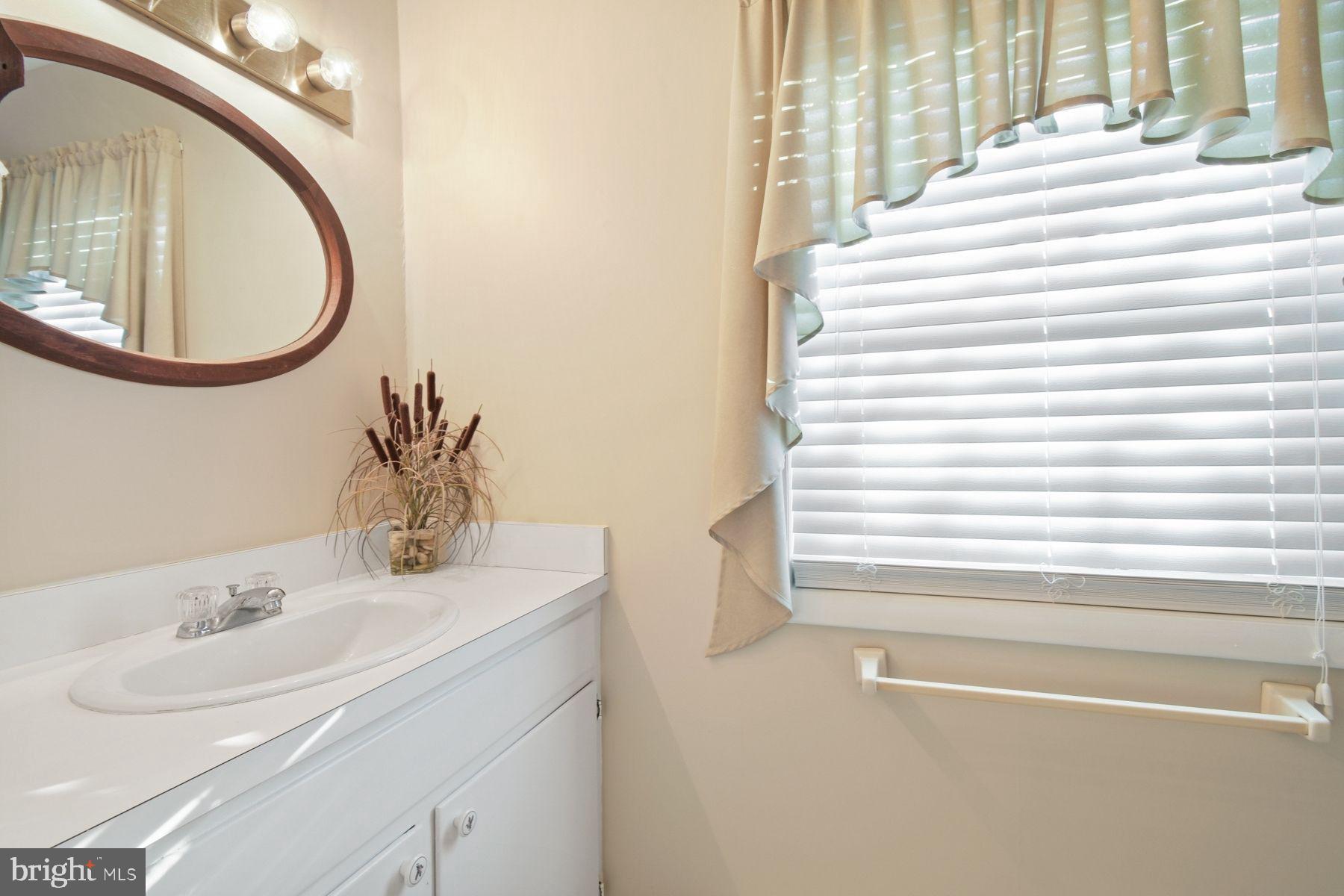 CAINE KEYS II EXT - Residential