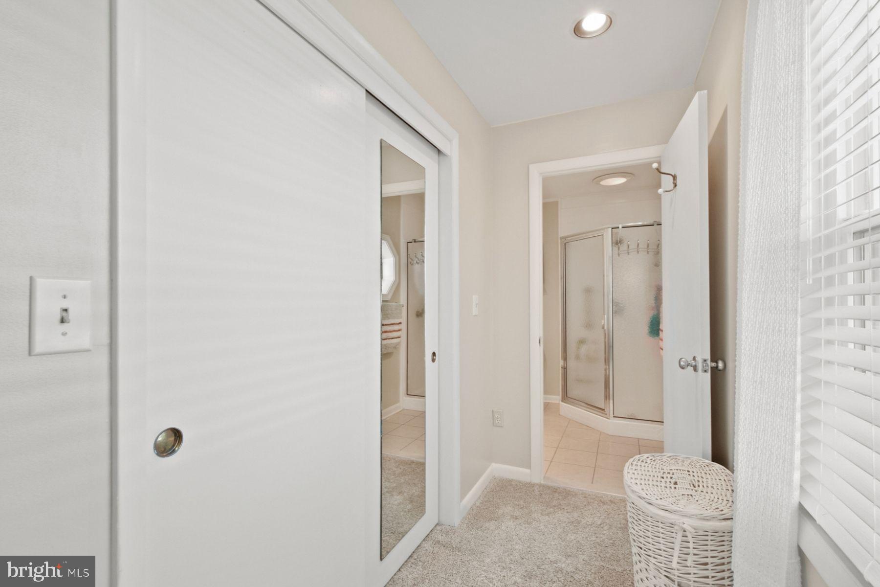 CAINE KEYS II EXT - Residential