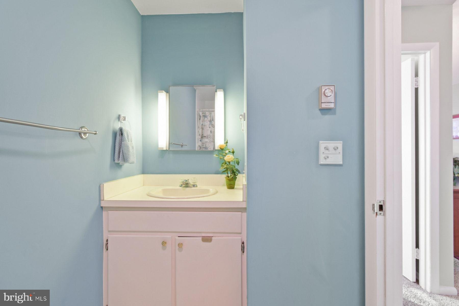 CAINE KEYS II EXT - Residential