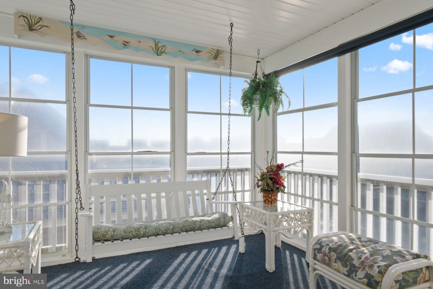 CAINE KEYS II EXT - Residential