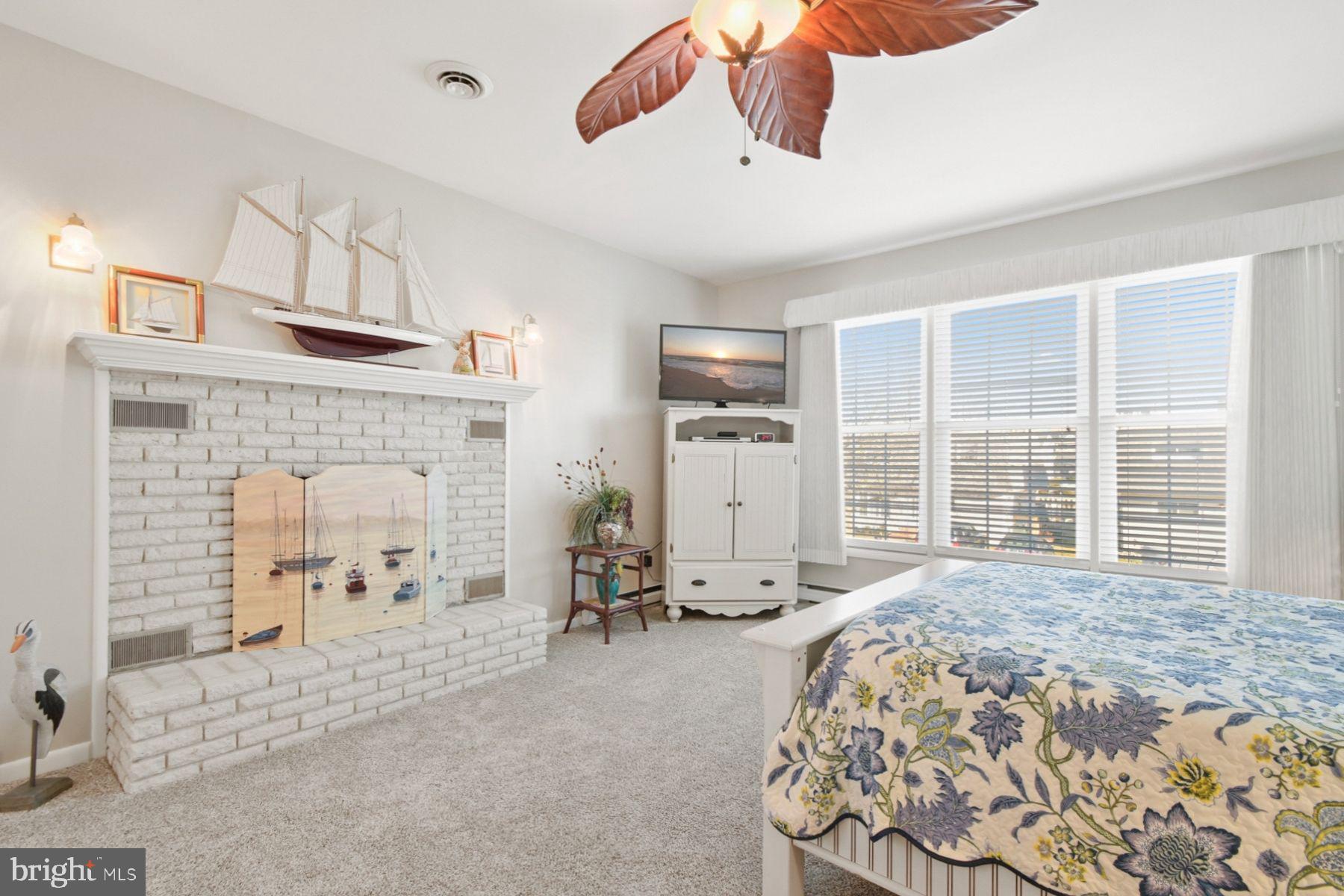 CAINE KEYS II EXT - Residential