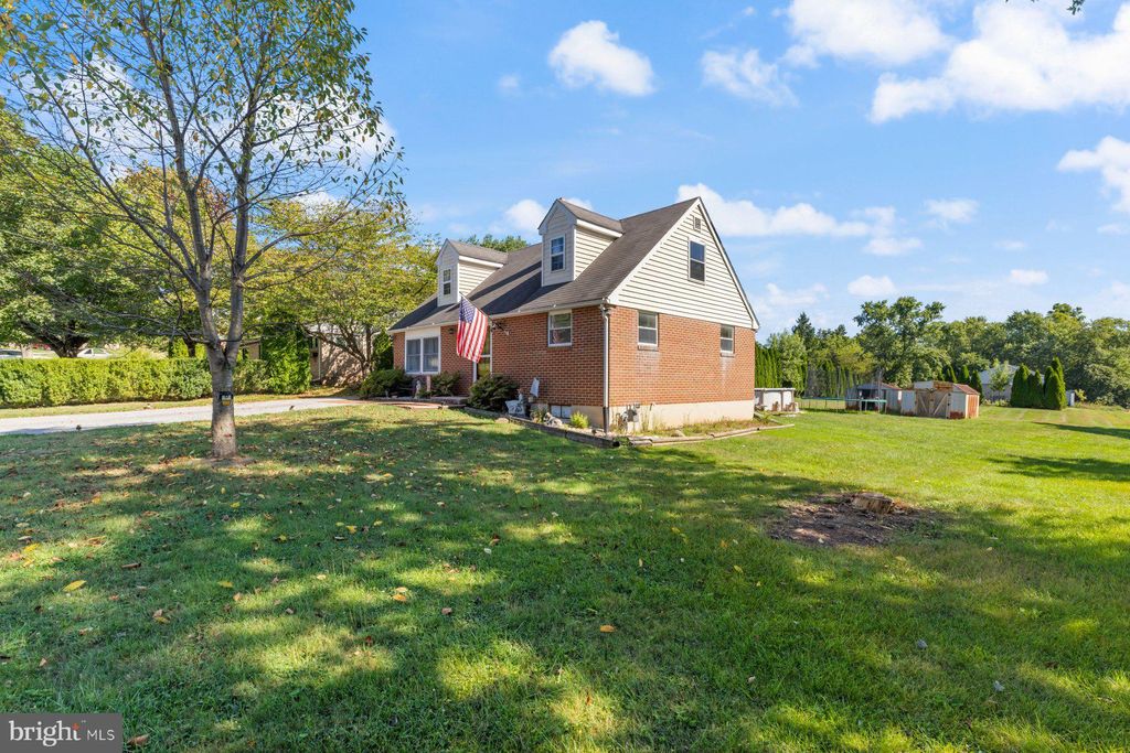 Photo of 2755 Anita Drive, DOVER, PA 17315 (MLS # PAYK2088404)