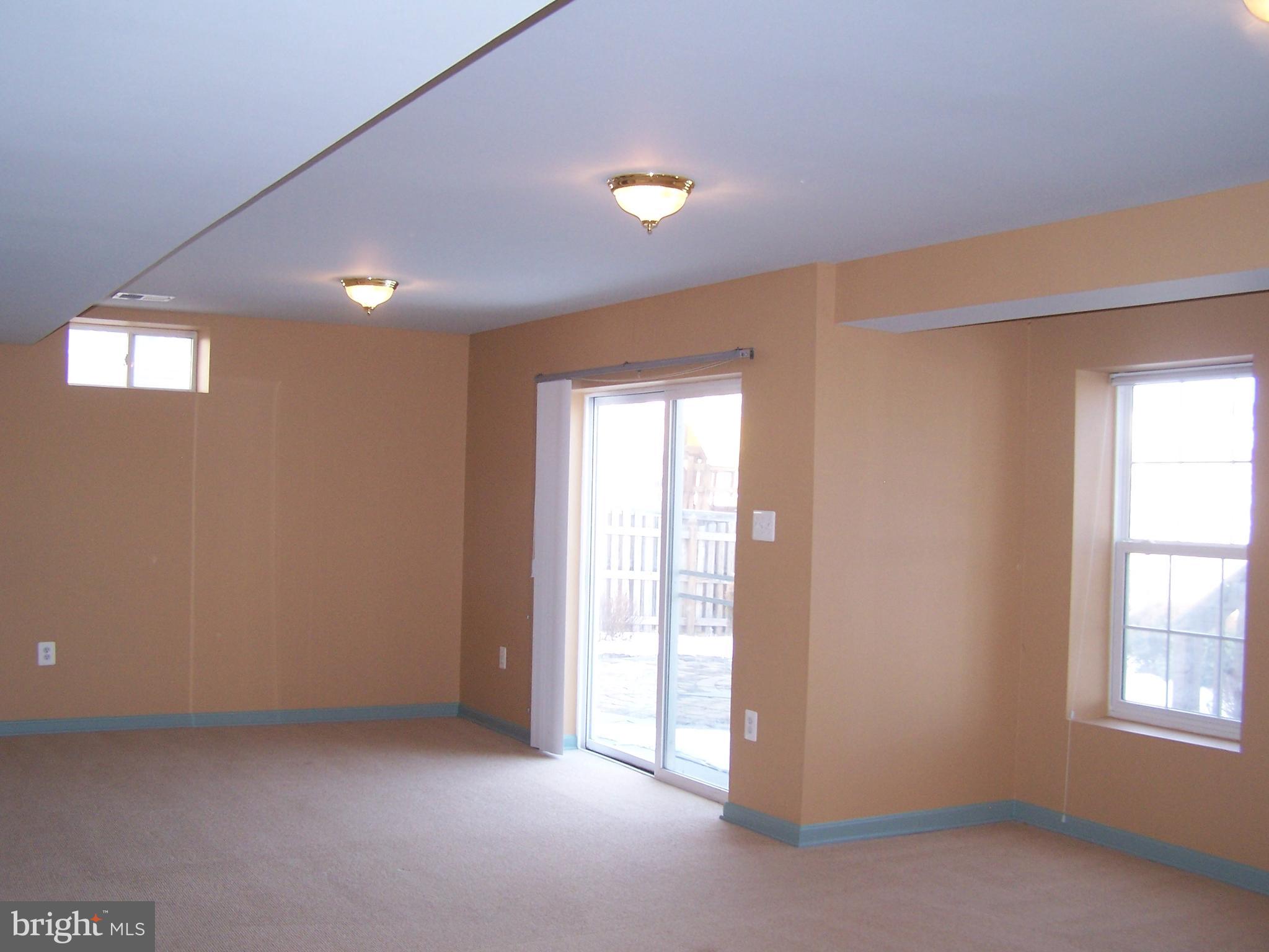 HIRST FARM - Residential Lease