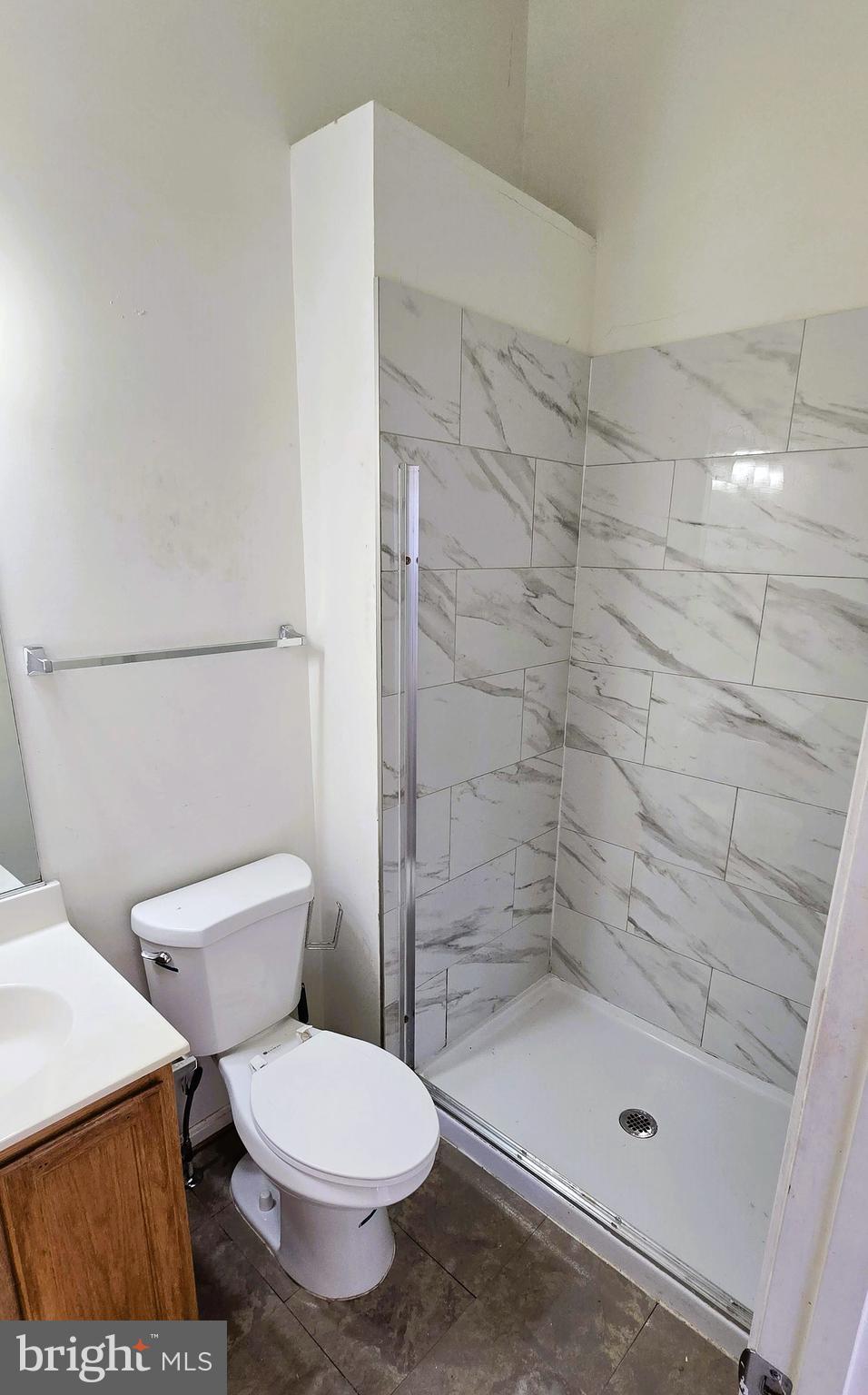 SEVEN OAKS - Residential