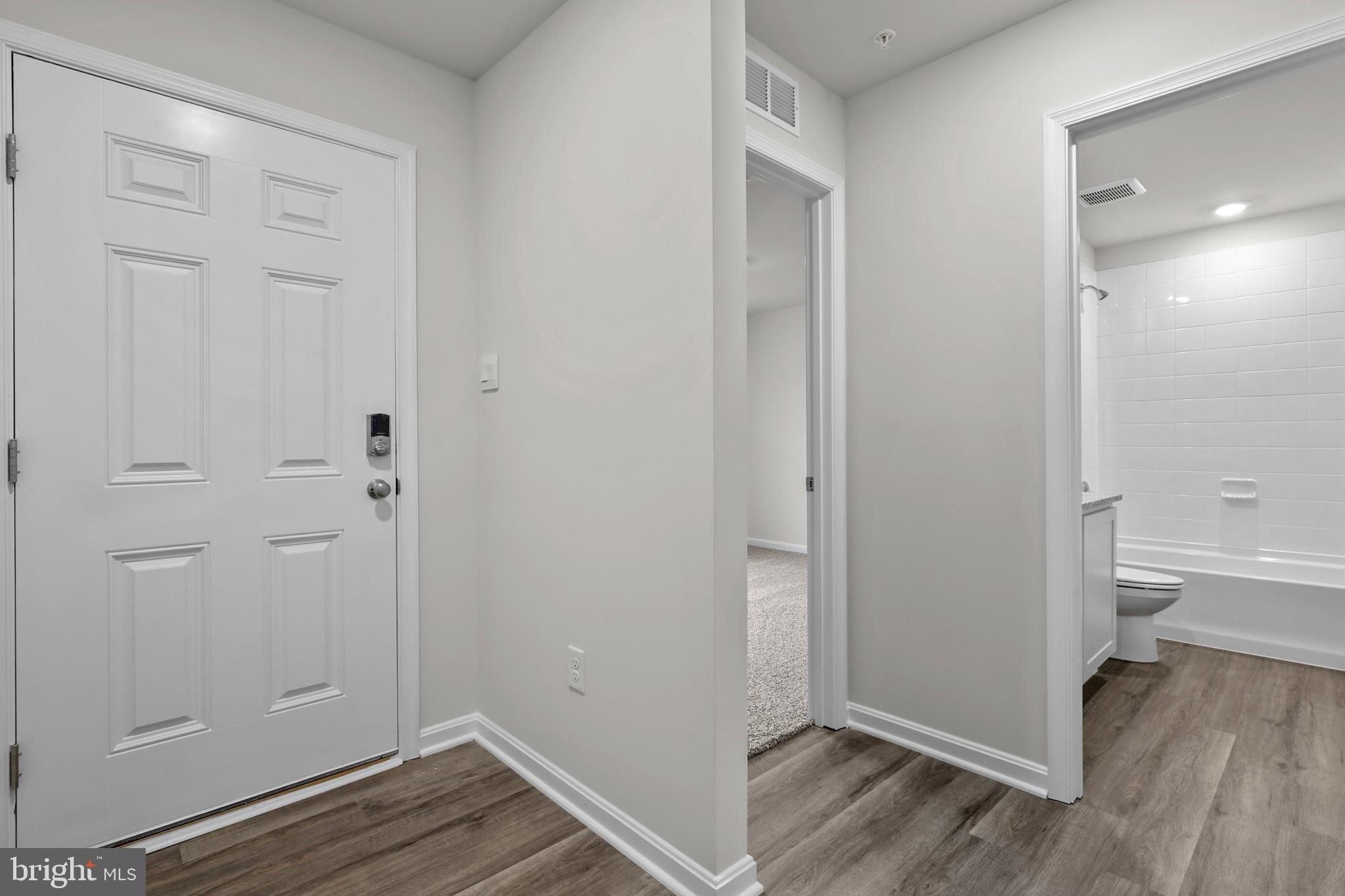 1007 BUNCH BERRY COURT