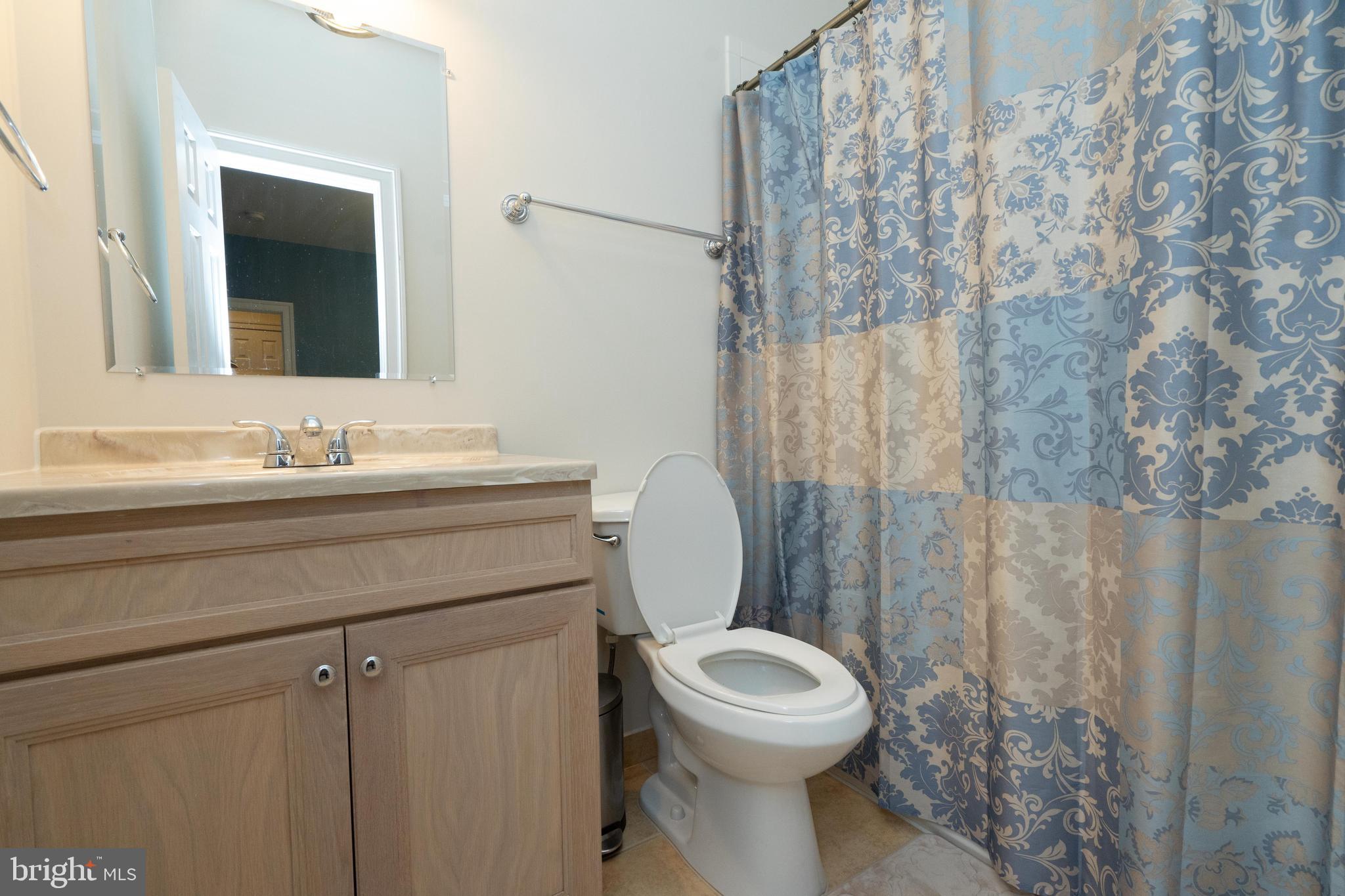 BULL RUN MOUNTAIN - Residential Lease