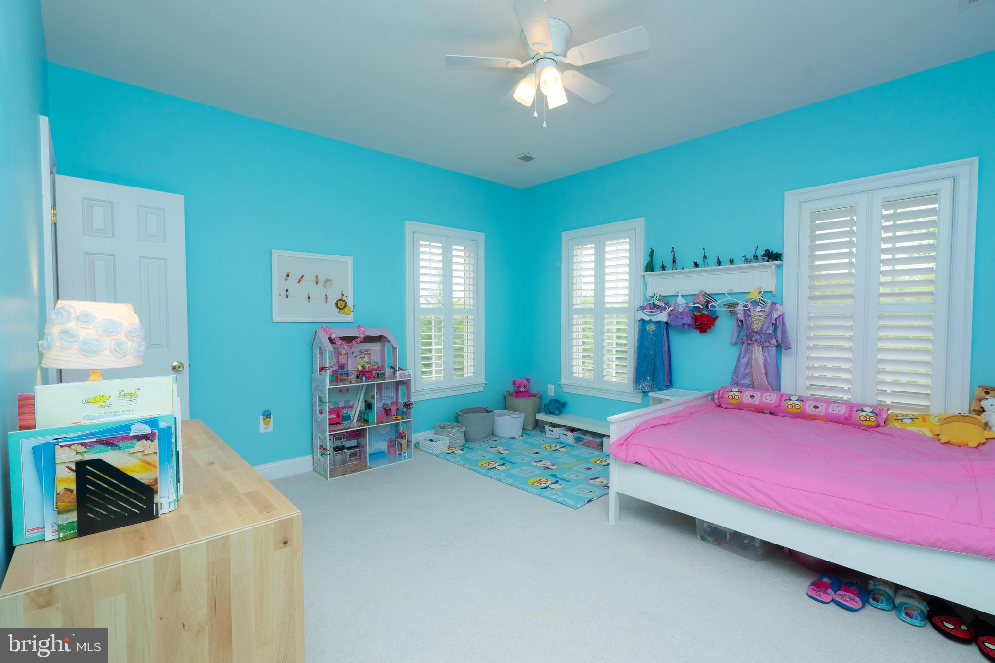 BULL RUN MOUNTAIN - Residential Lease