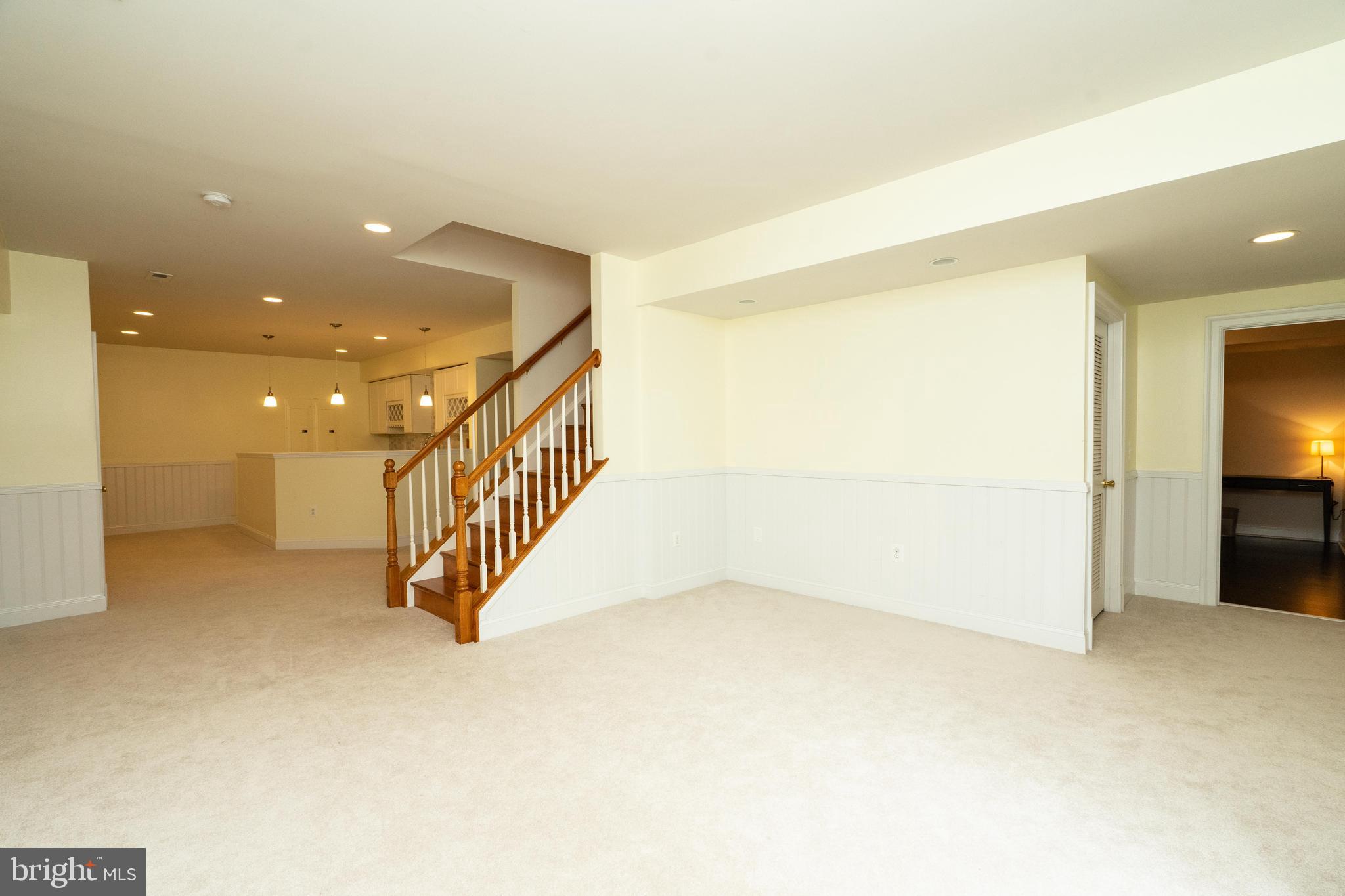 BULL RUN MOUNTAIN - Residential Lease