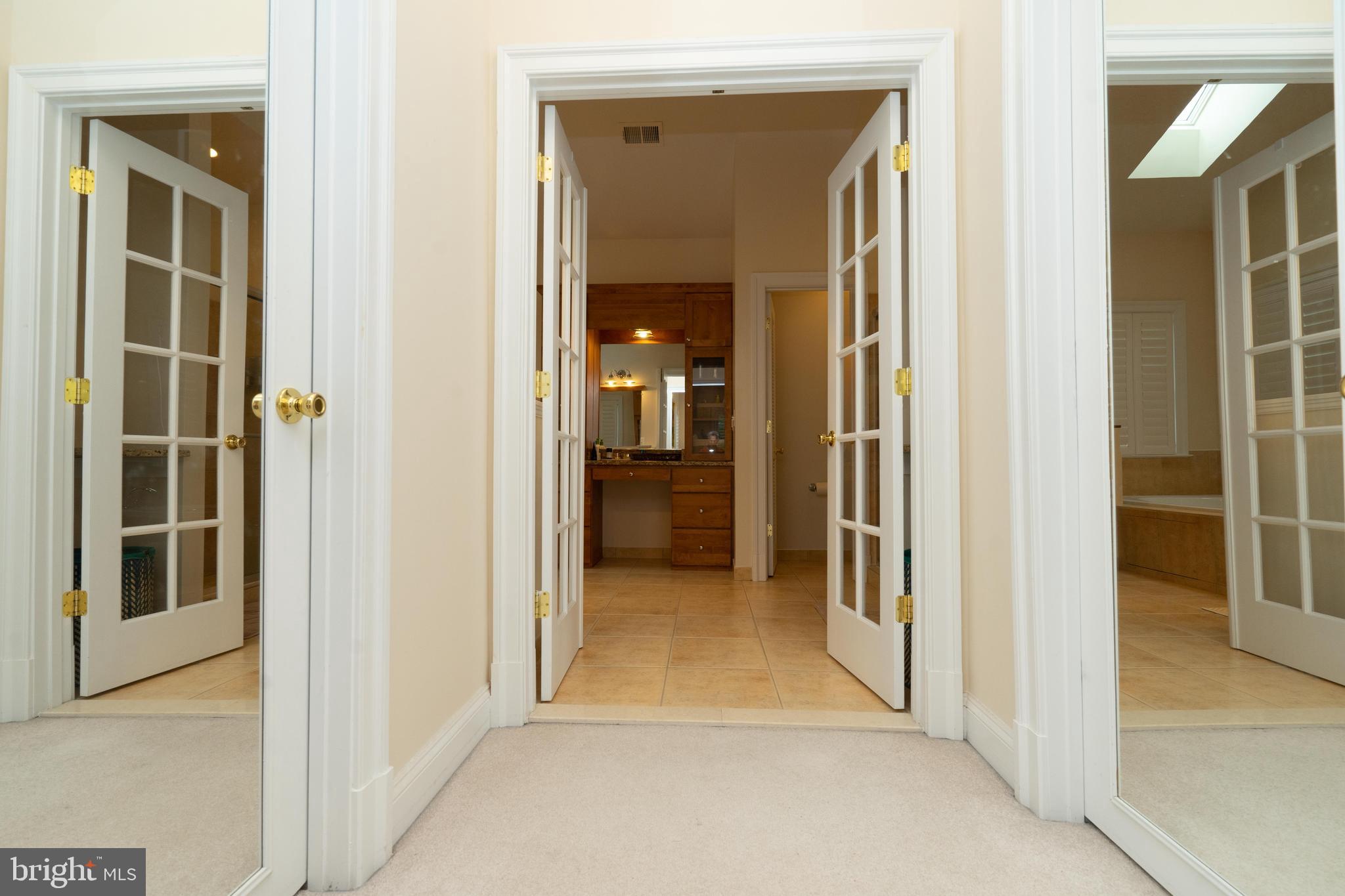 BULL RUN MOUNTAIN - Residential Lease