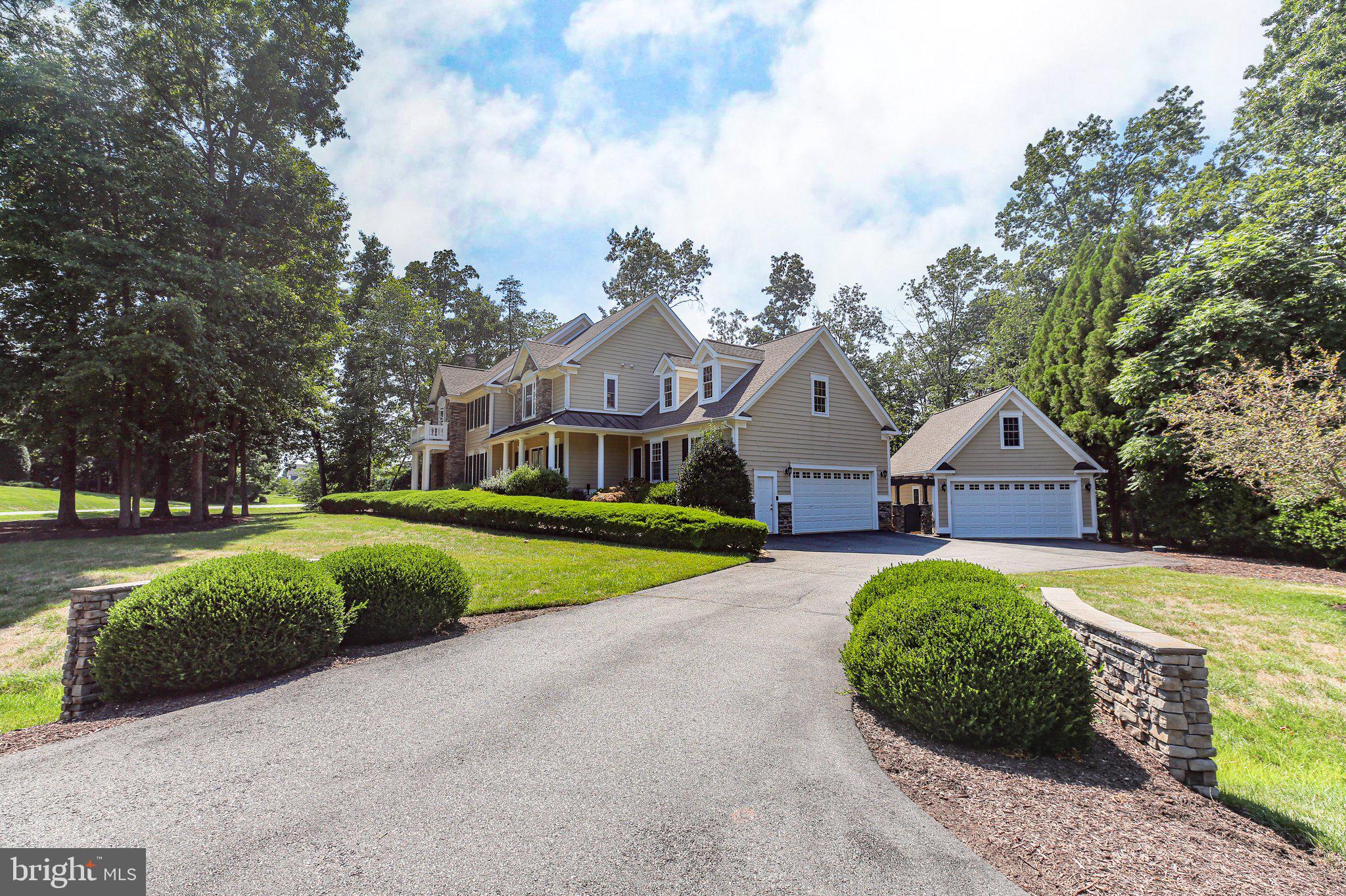 FAWN LAKE - Residential