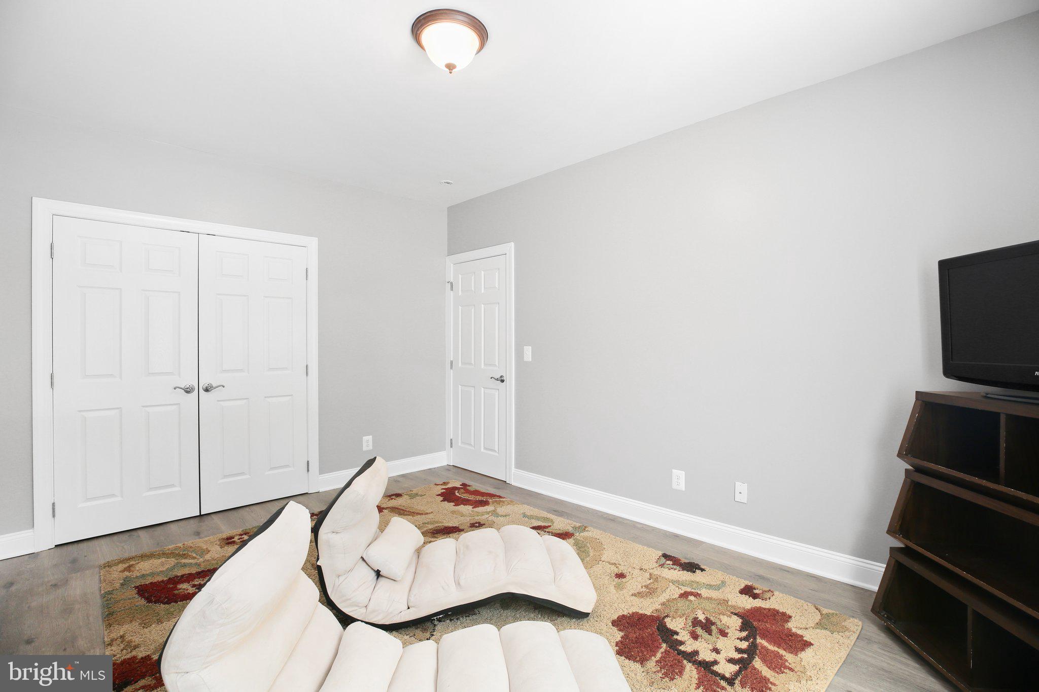 FAWN LAKE - Residential