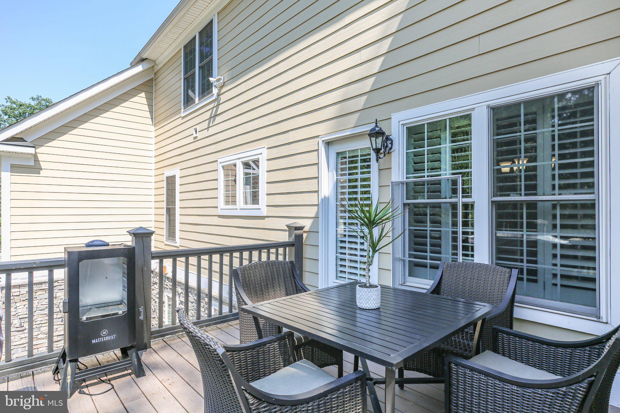 FAWN LAKE - Residential