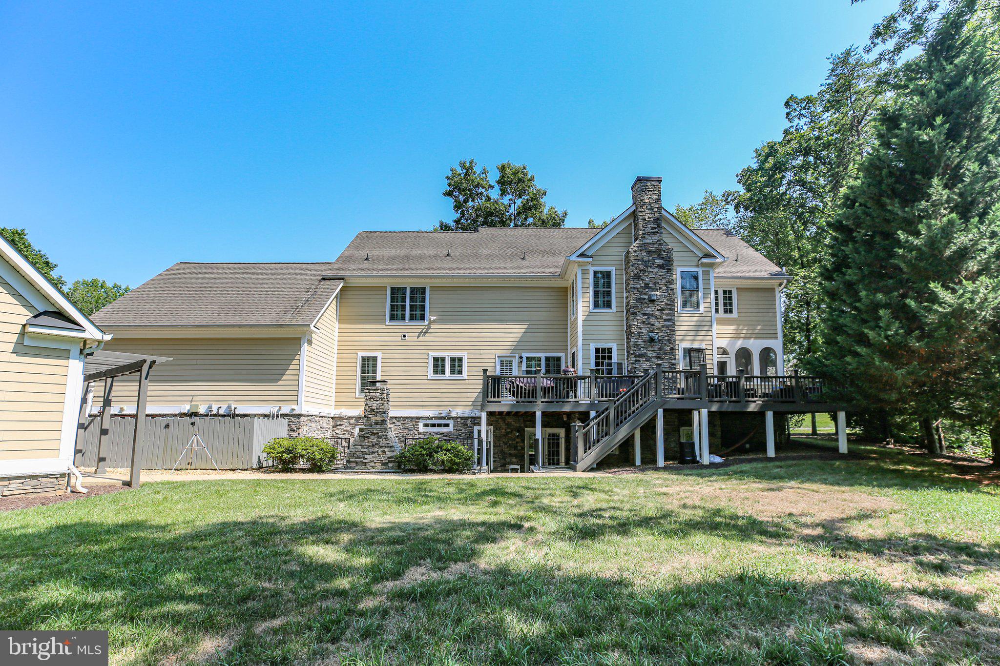 FAWN LAKE - Residential