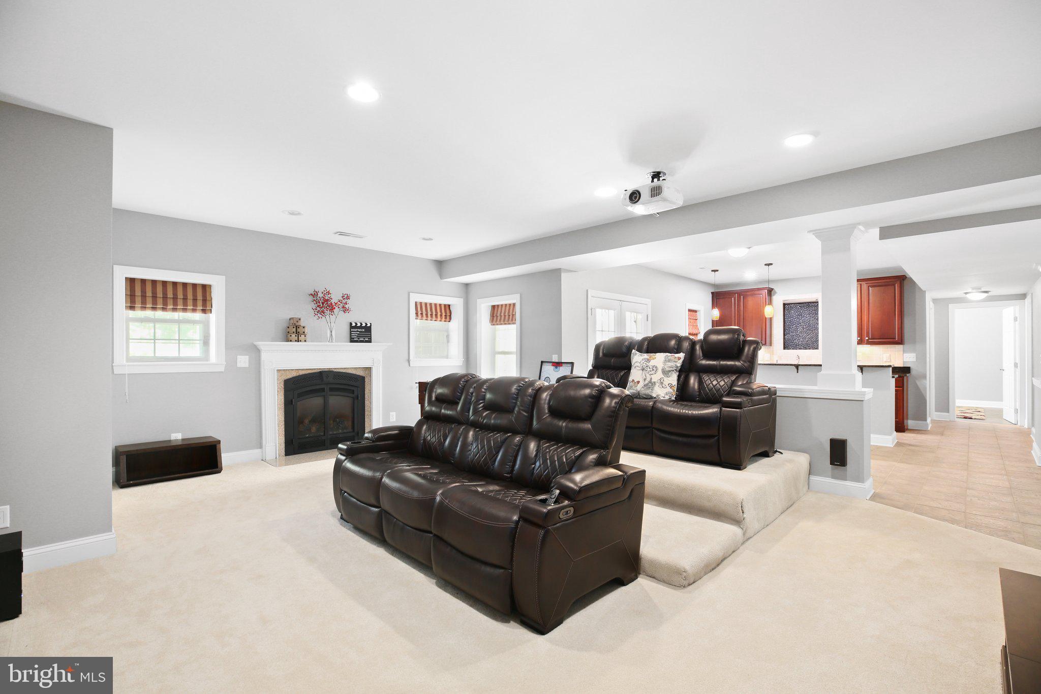 FAWN LAKE - Residential