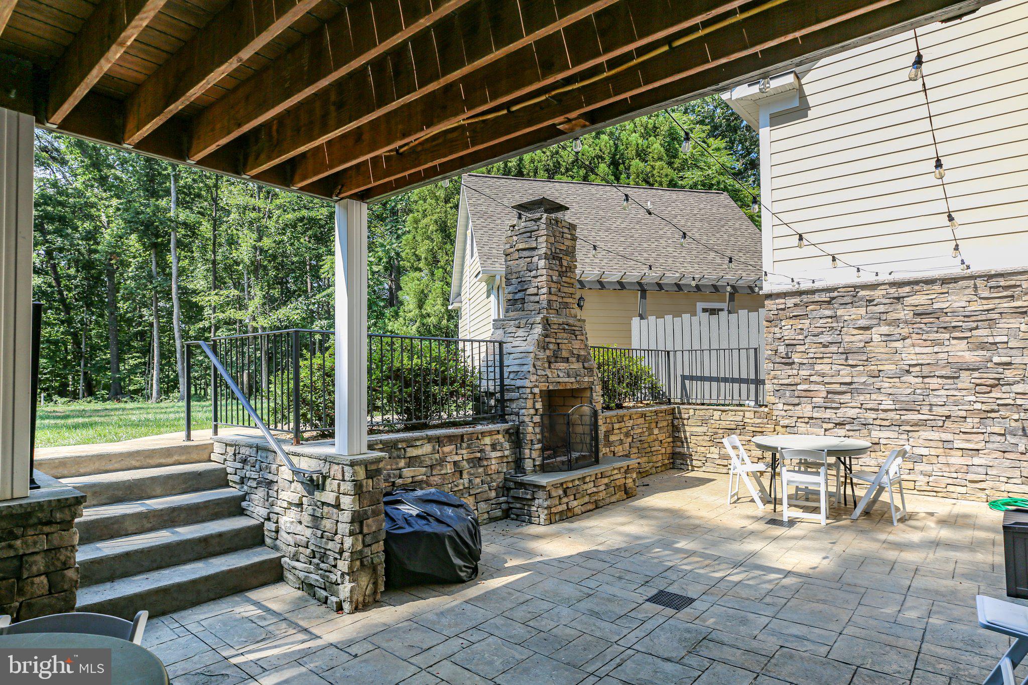 FAWN LAKE - Residential