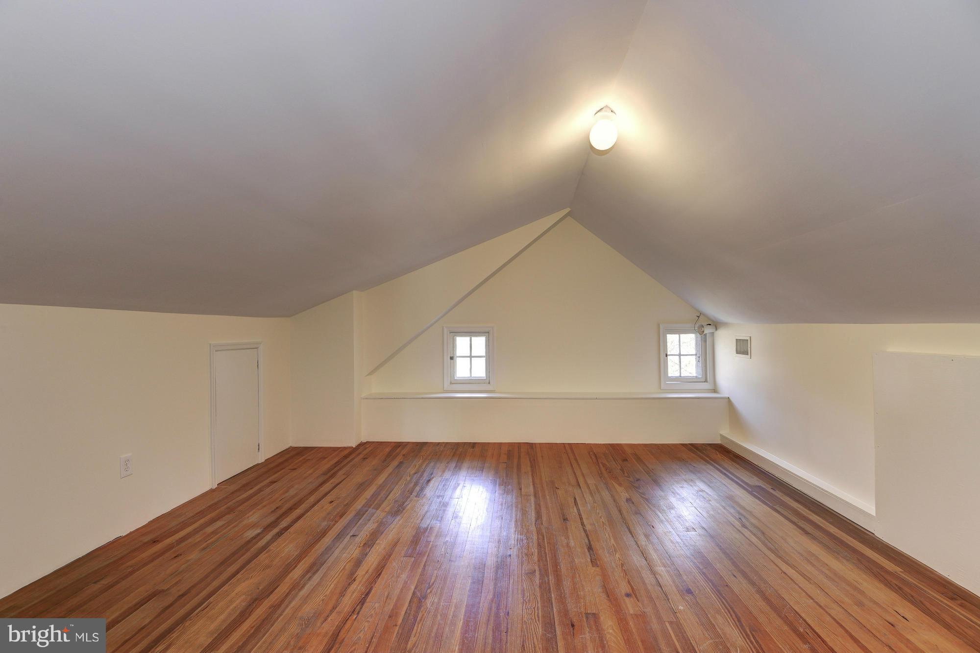 CHEVY CHASE GARDENS - Residential