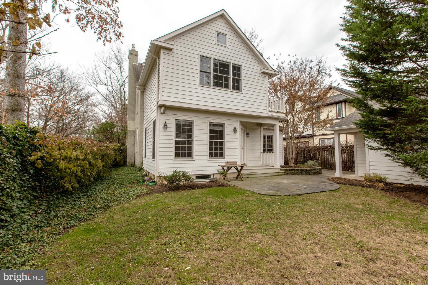 CHEVY CHASE GARDENS - Residential