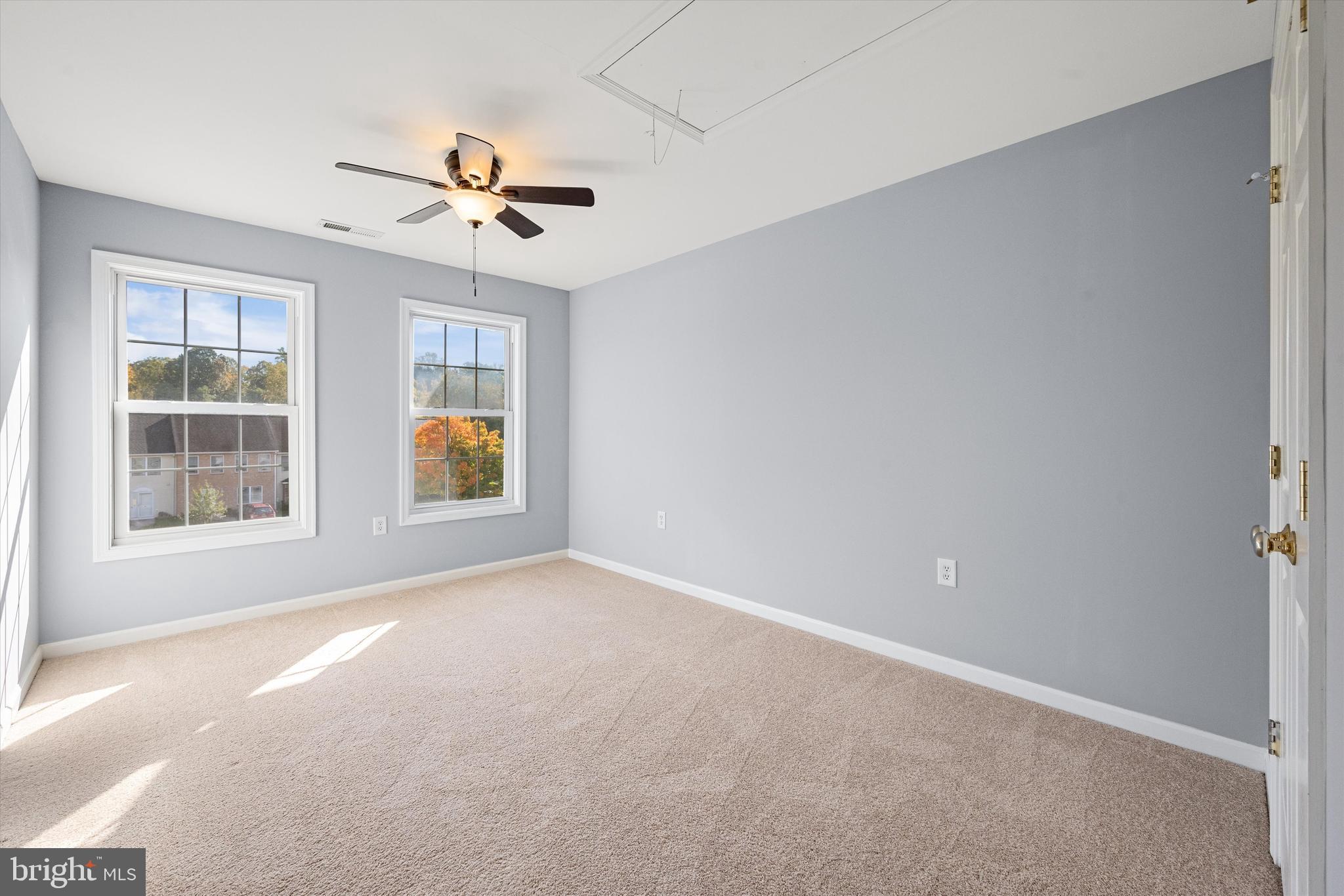 LOCUST HILL - Residential