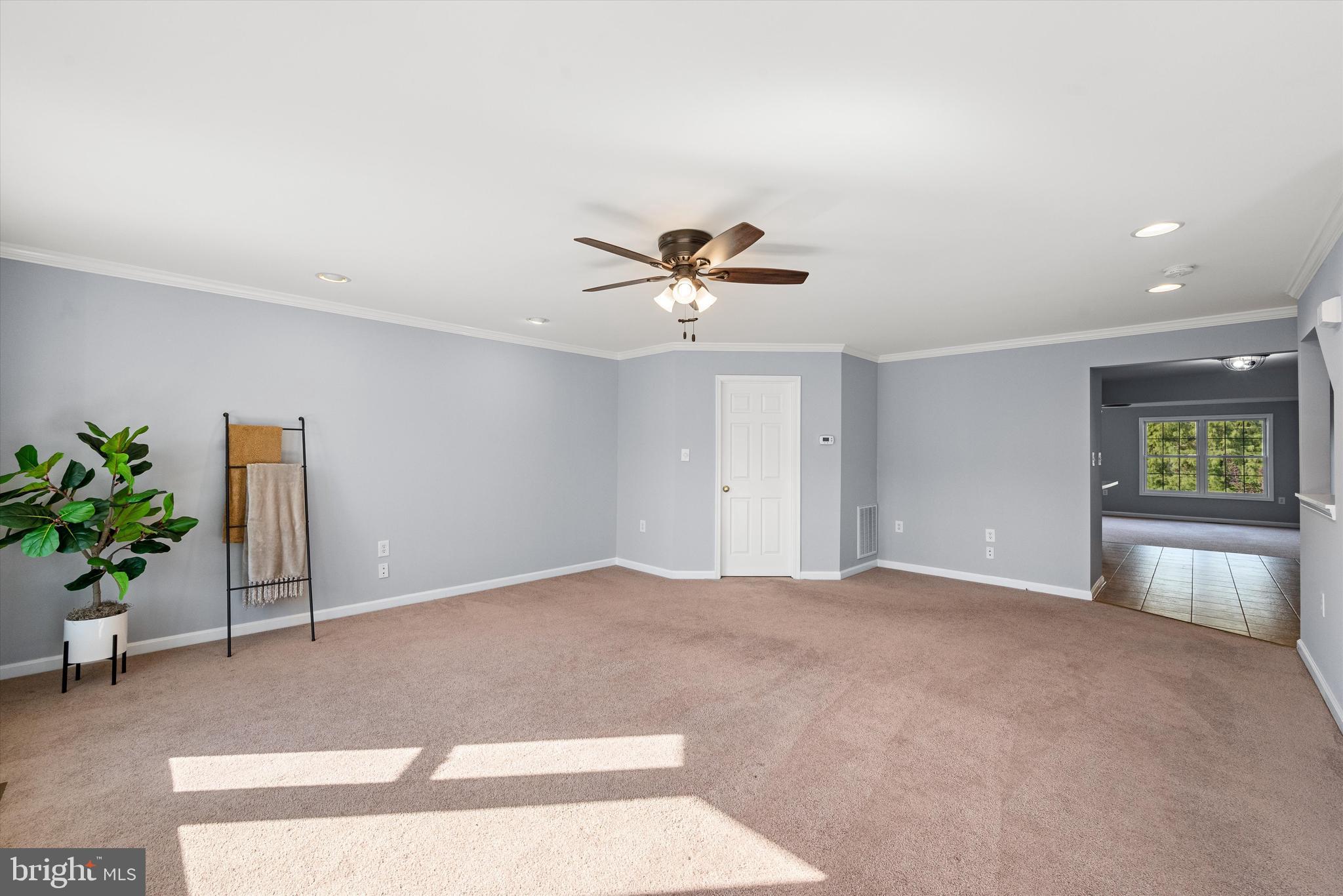 LOCUST HILL - Residential