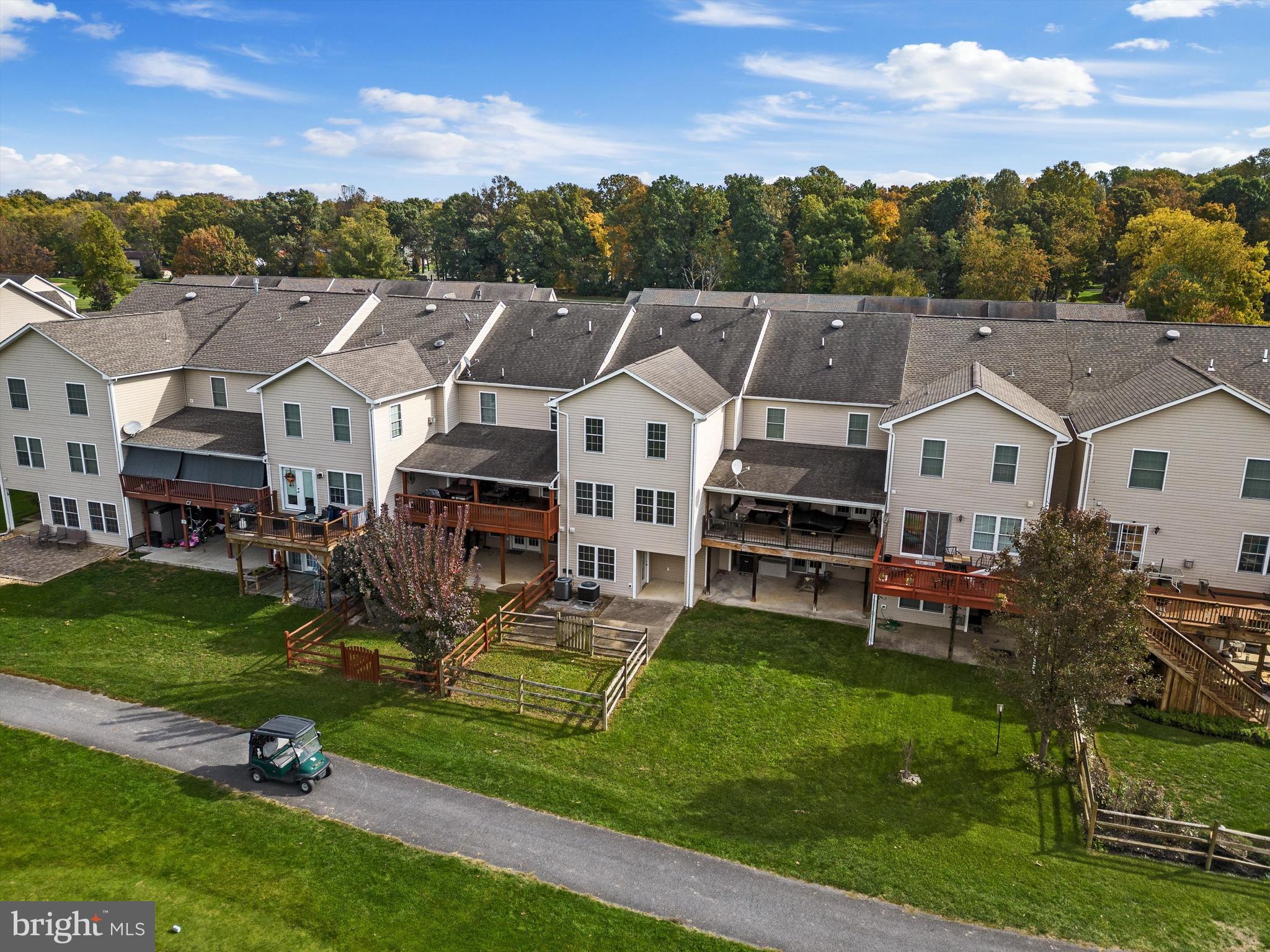 LOCUST HILL - Residential