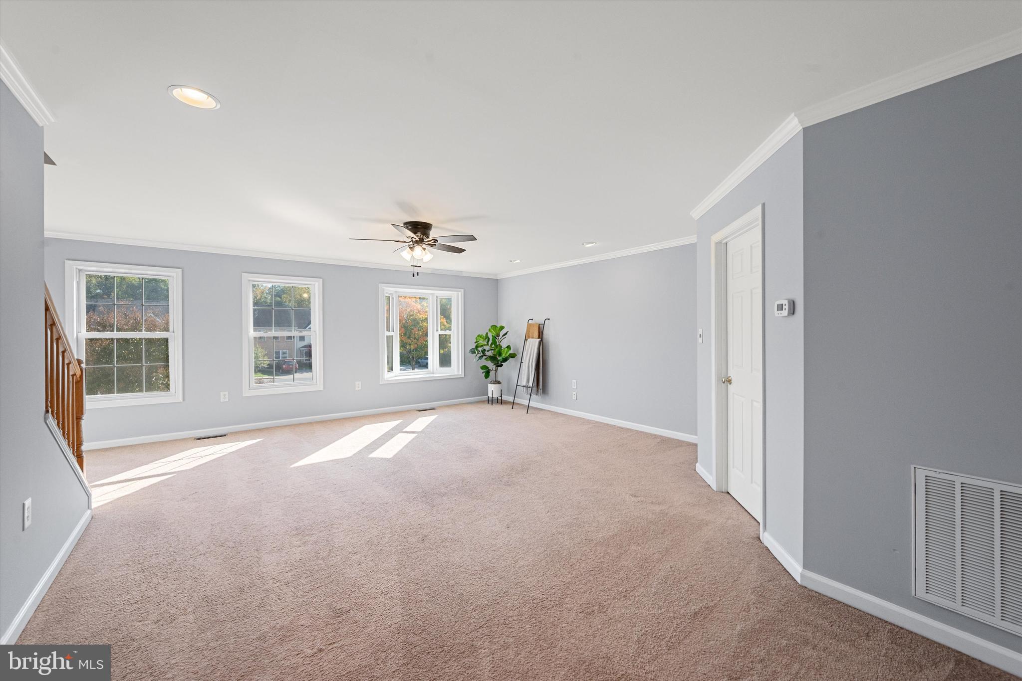 LOCUST HILL - Residential