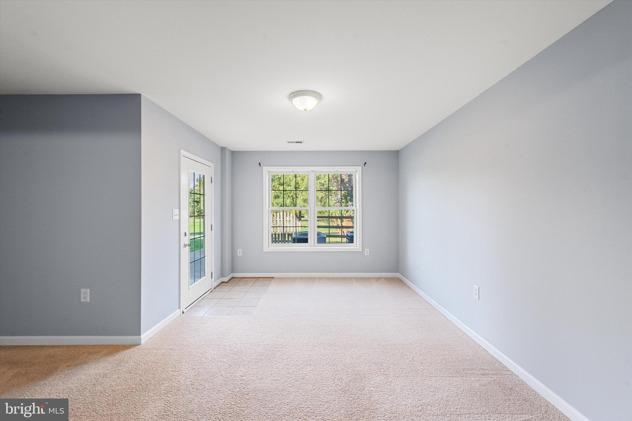 LOCUST HILL - Residential