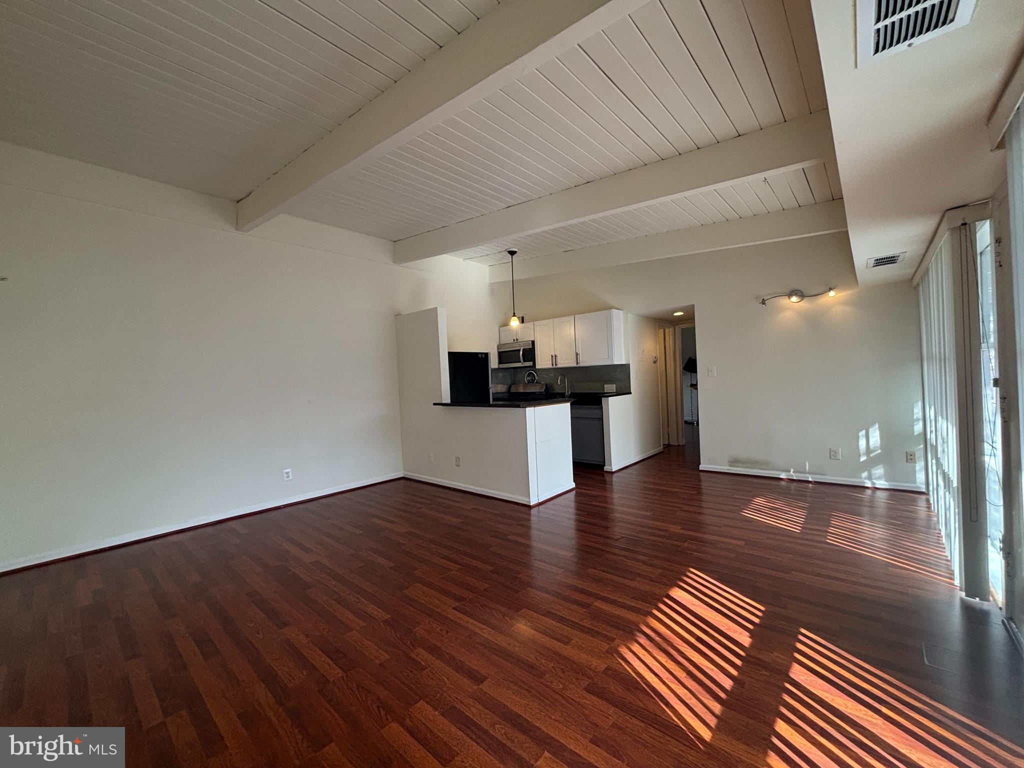 HERITAGE WOODS NORTH - Residential