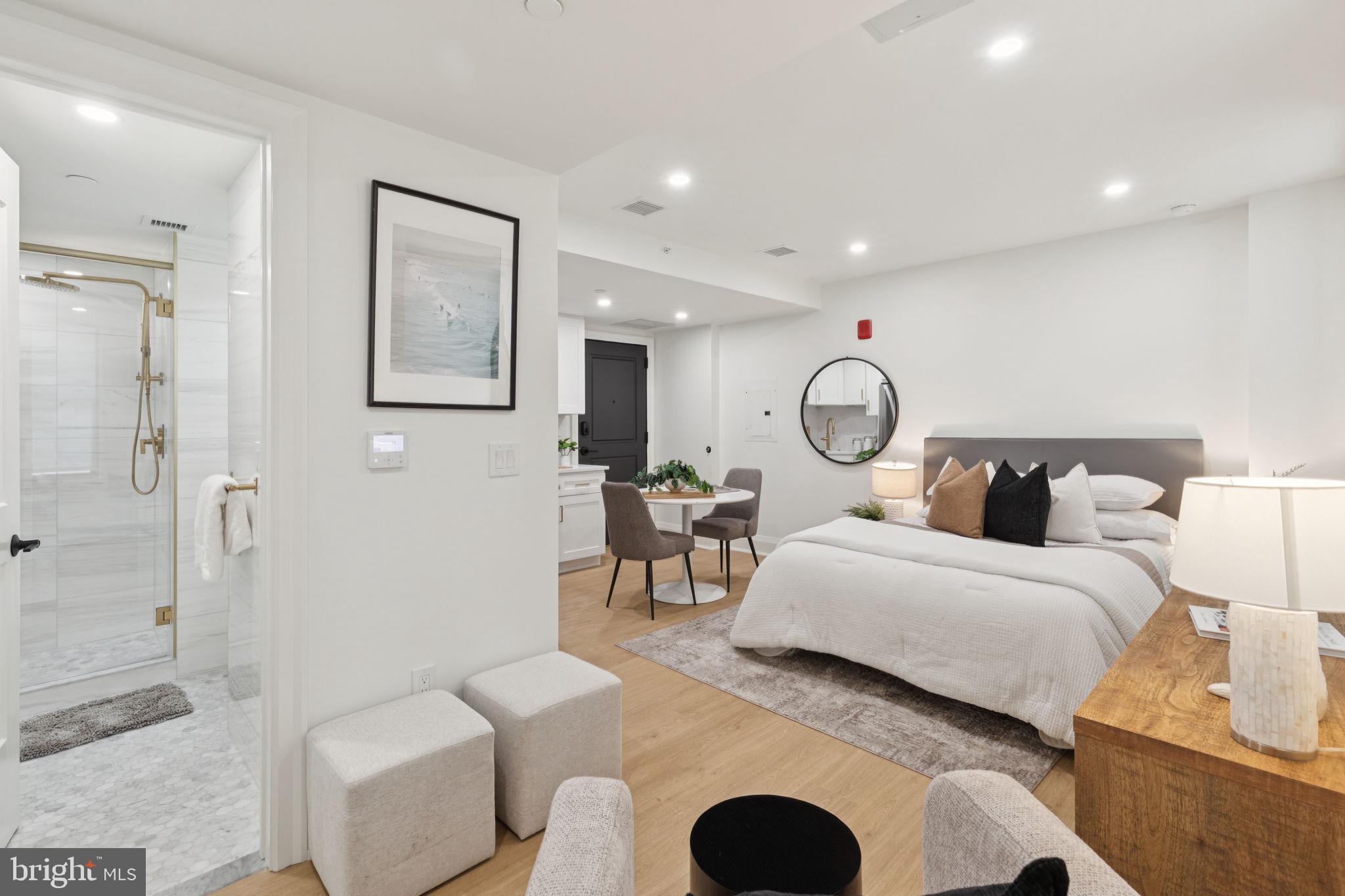 RITTENHOUSE SQUARE - Residential Lease