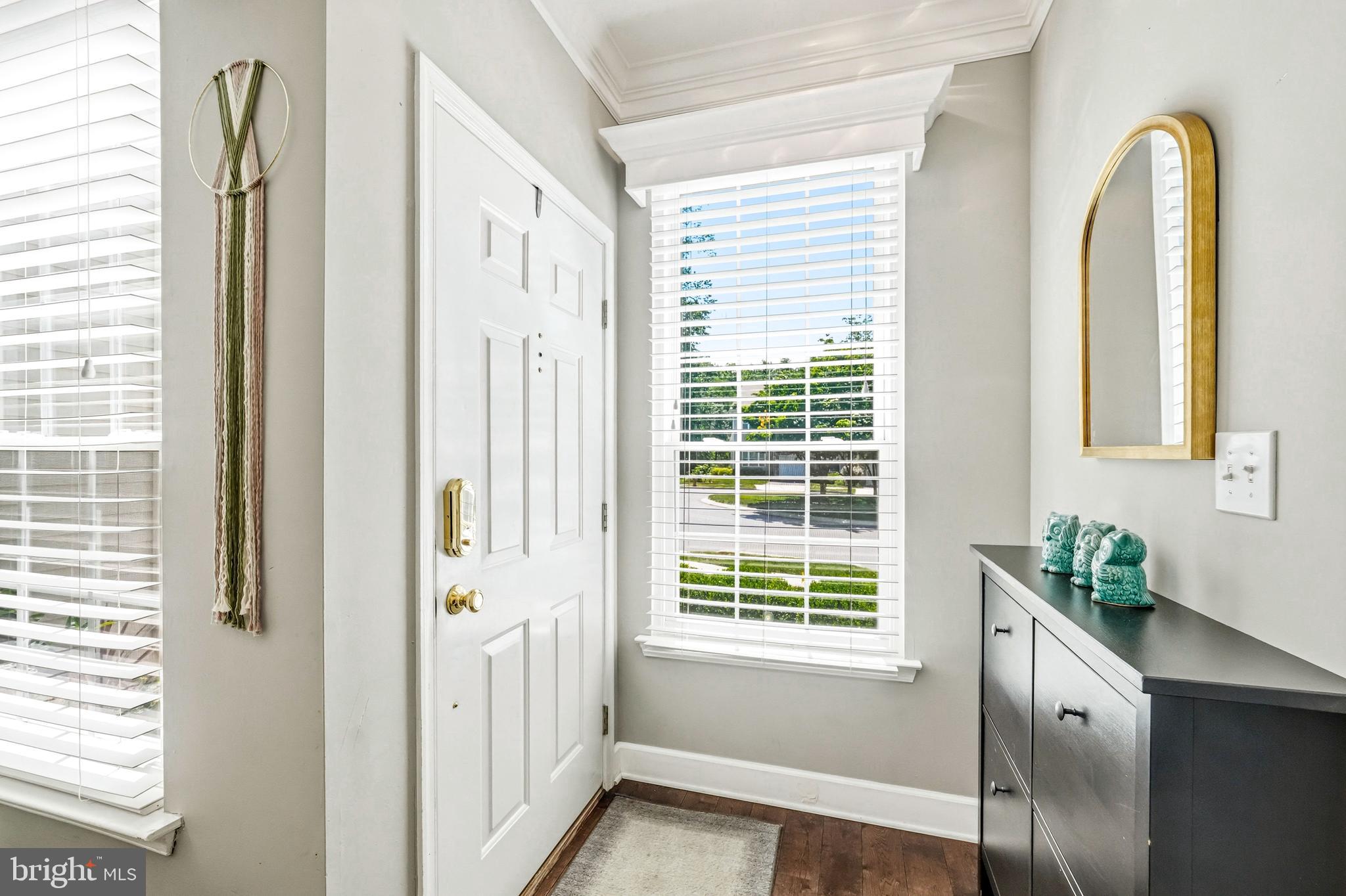 121 FORELOCK COURT