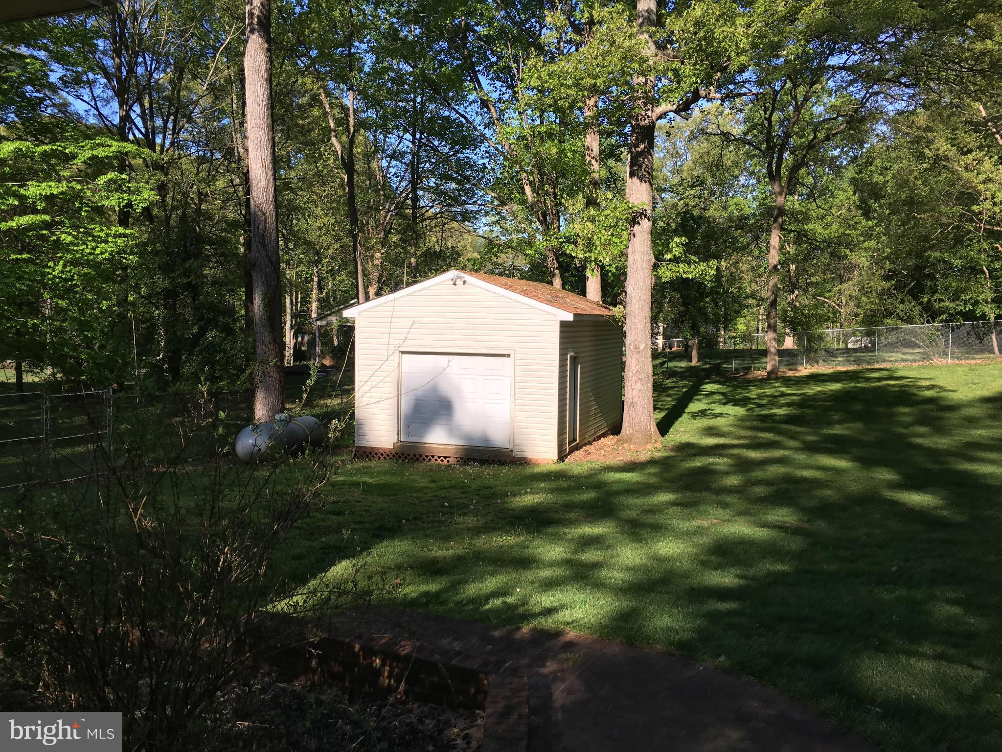 RIDGEWOOD ESTATES - Residential