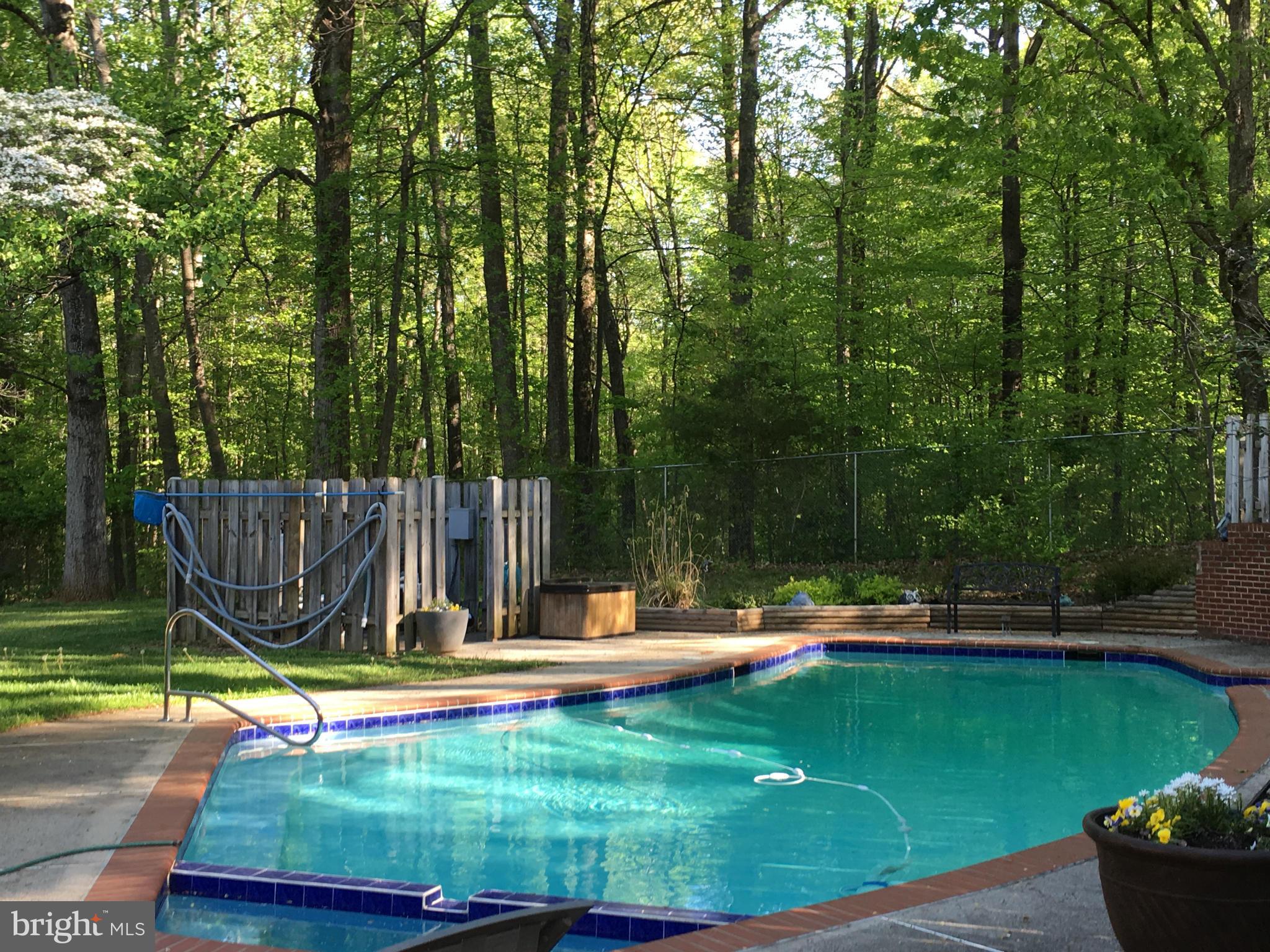 RIDGEWOOD ESTATES - Residential