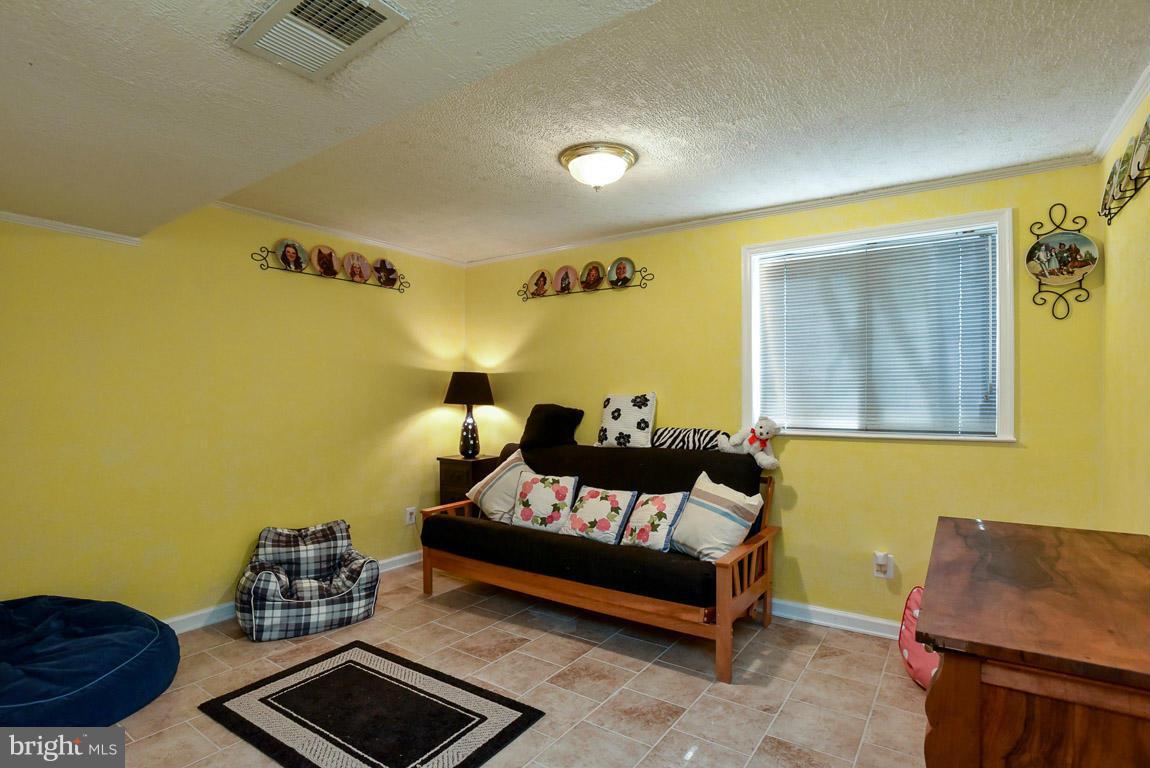 RIDGEWOOD ESTATES - Residential